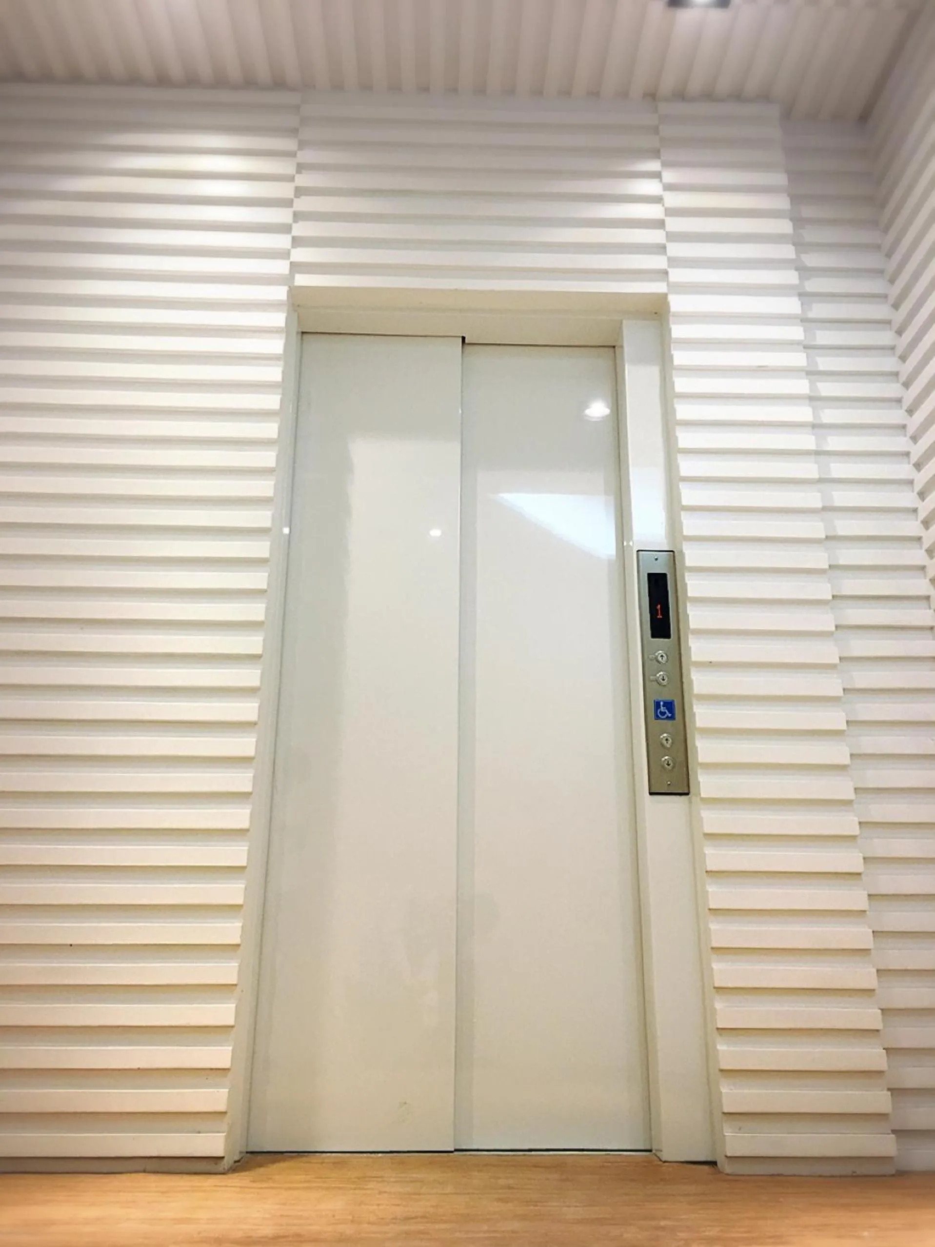 Area and facilities in Master Chitow Hostel