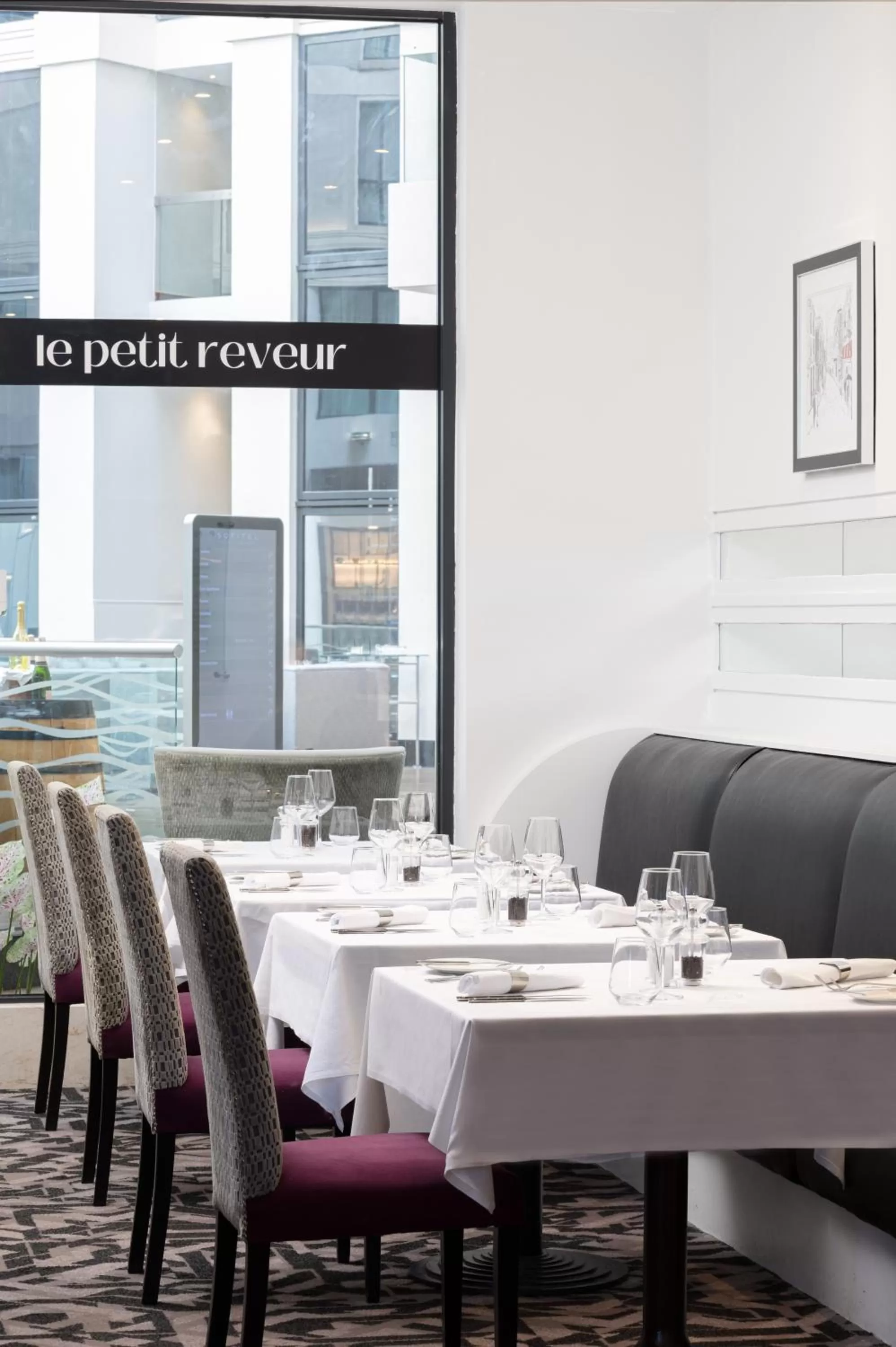 Restaurant/places to eat in Sofitel London Gatwick