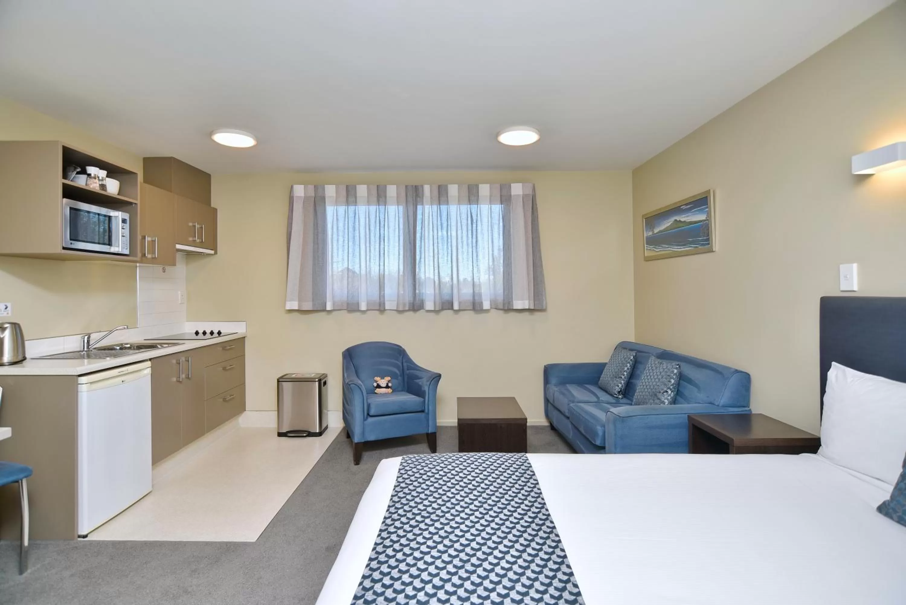 Kitchen or kitchenette in The Riverstone