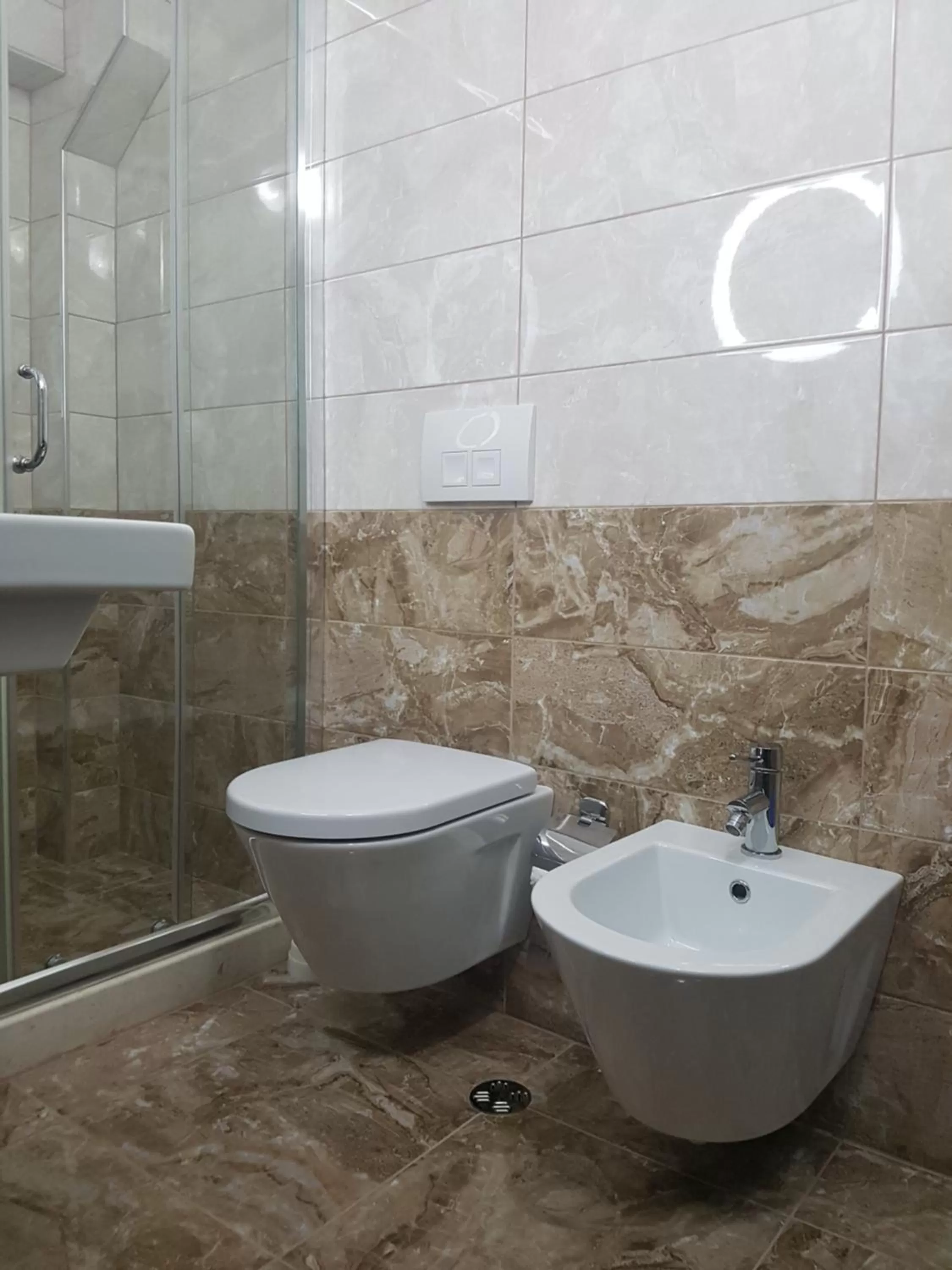 Bathroom in Bristol Hotel Tirana