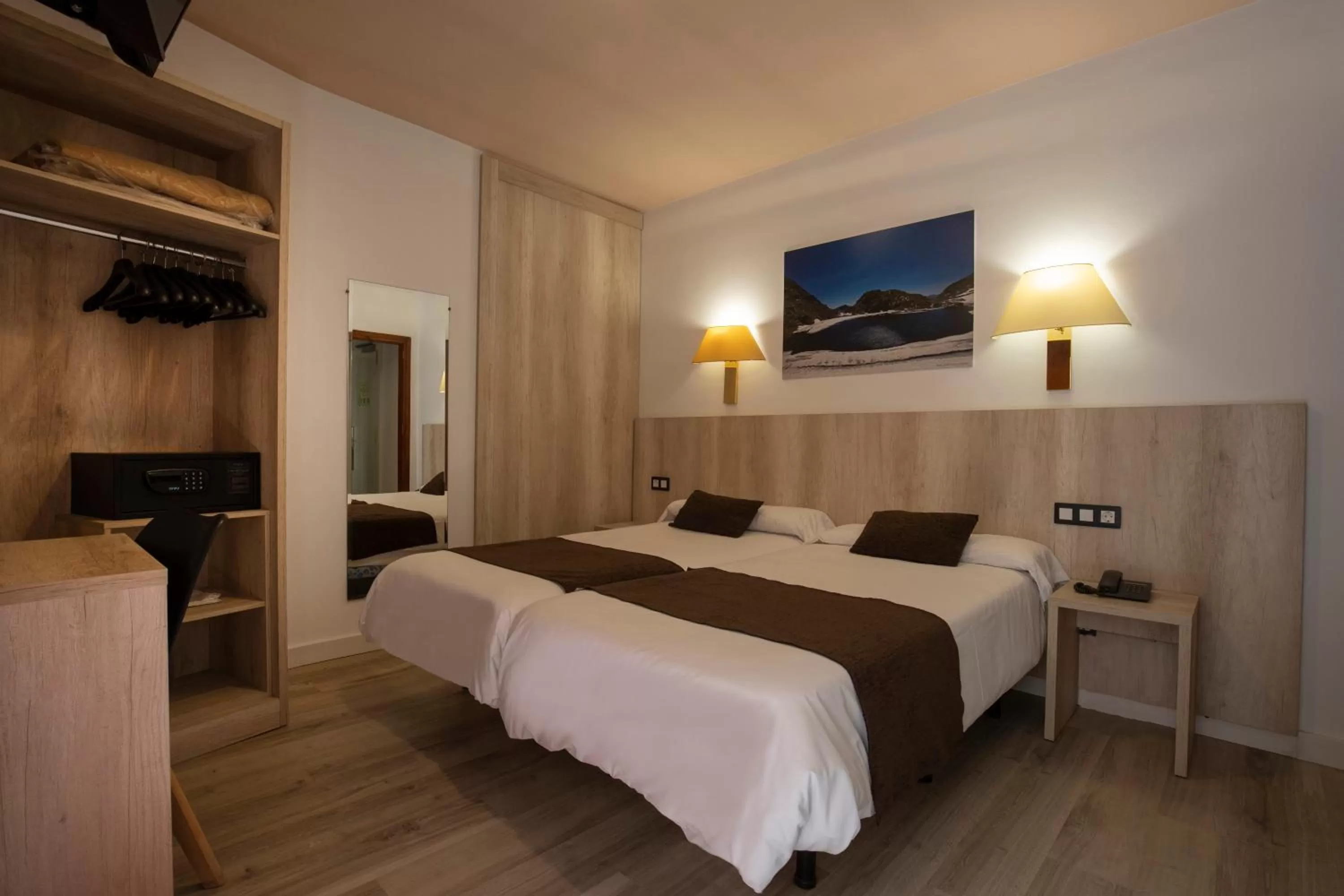 Bedroom, Bed in Hotel Marco Polo by Nexta