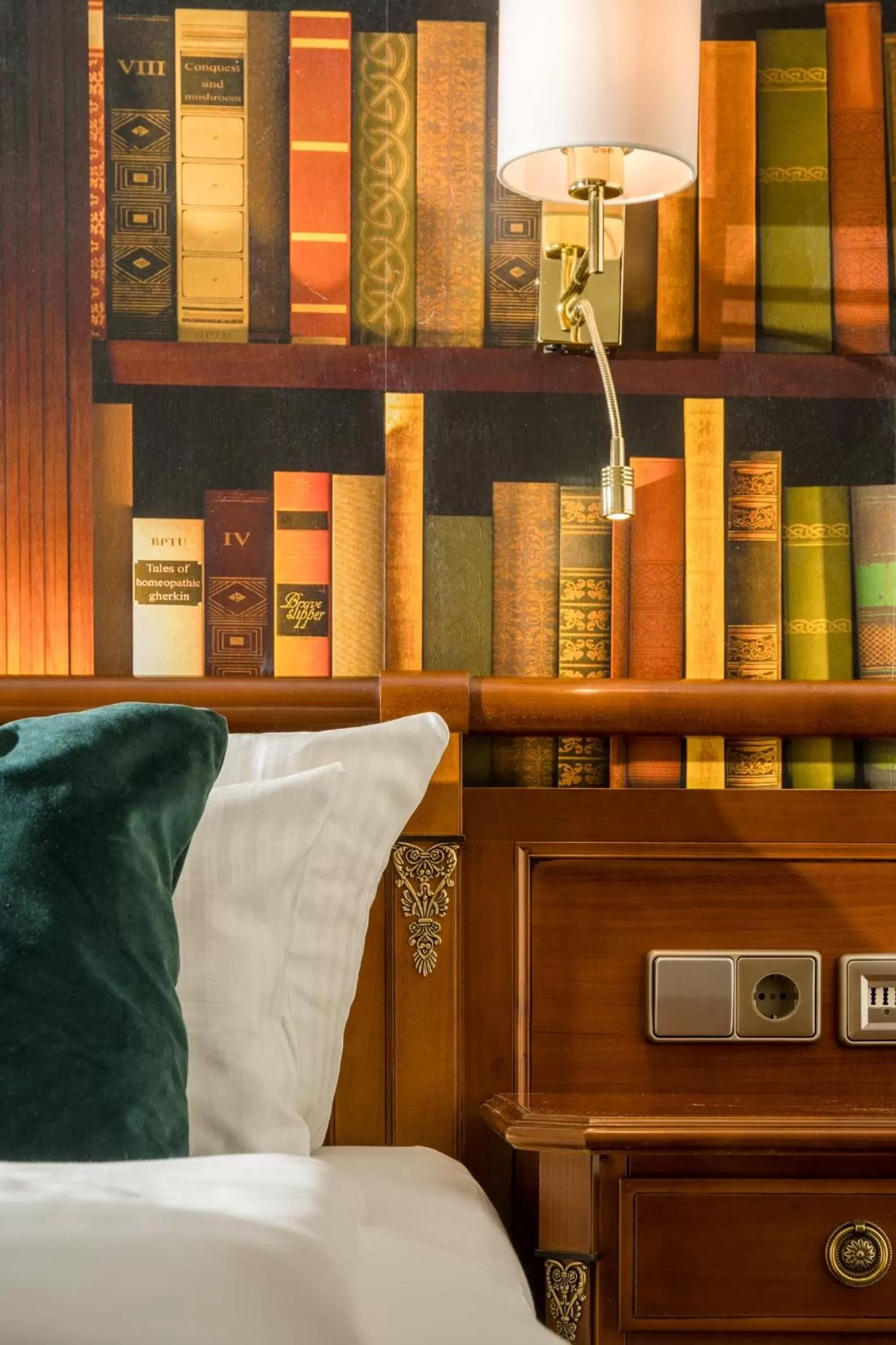 Bed in Hotel Germania