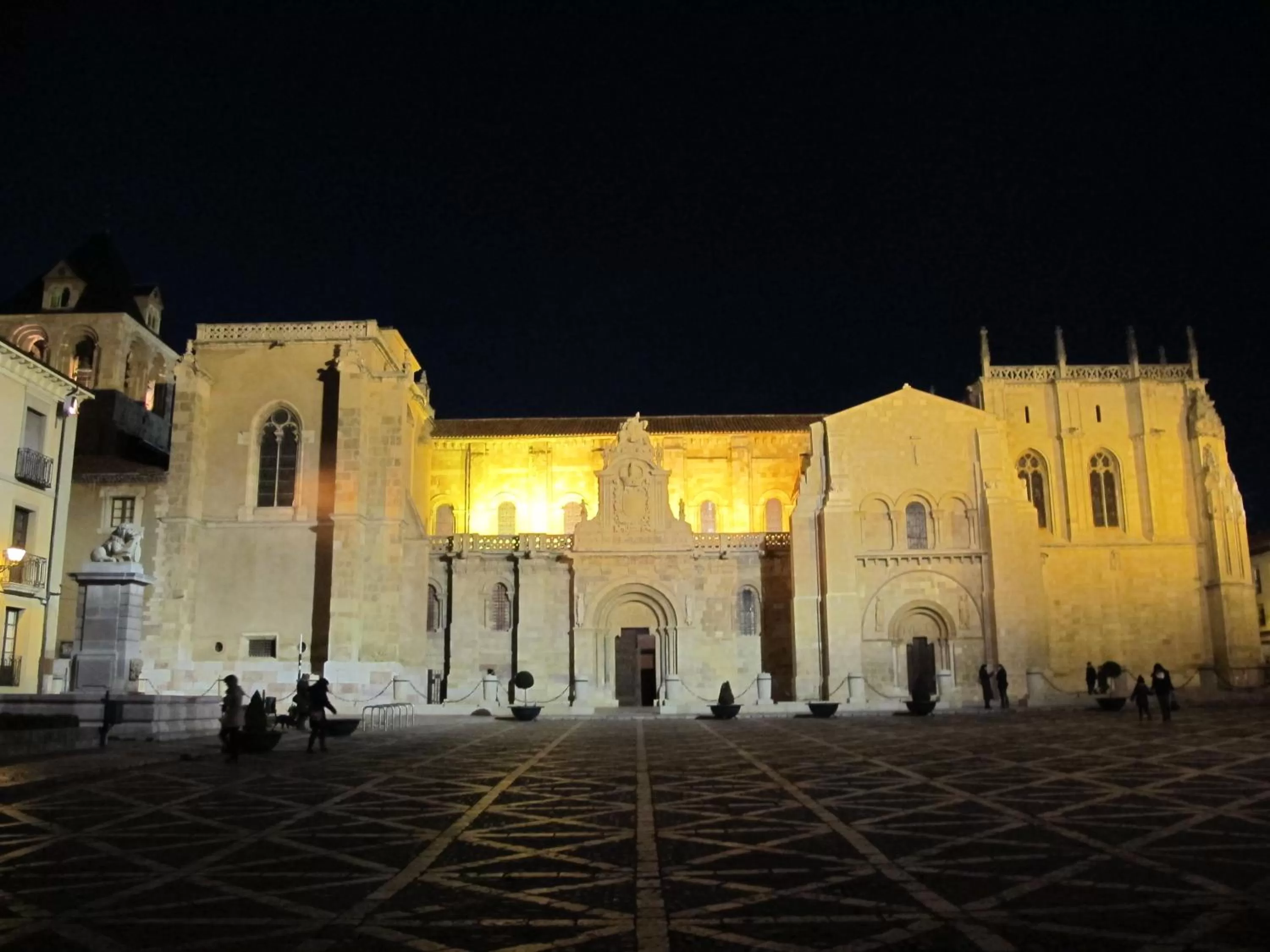 Nearby landmark in Pensión Blanca B&B