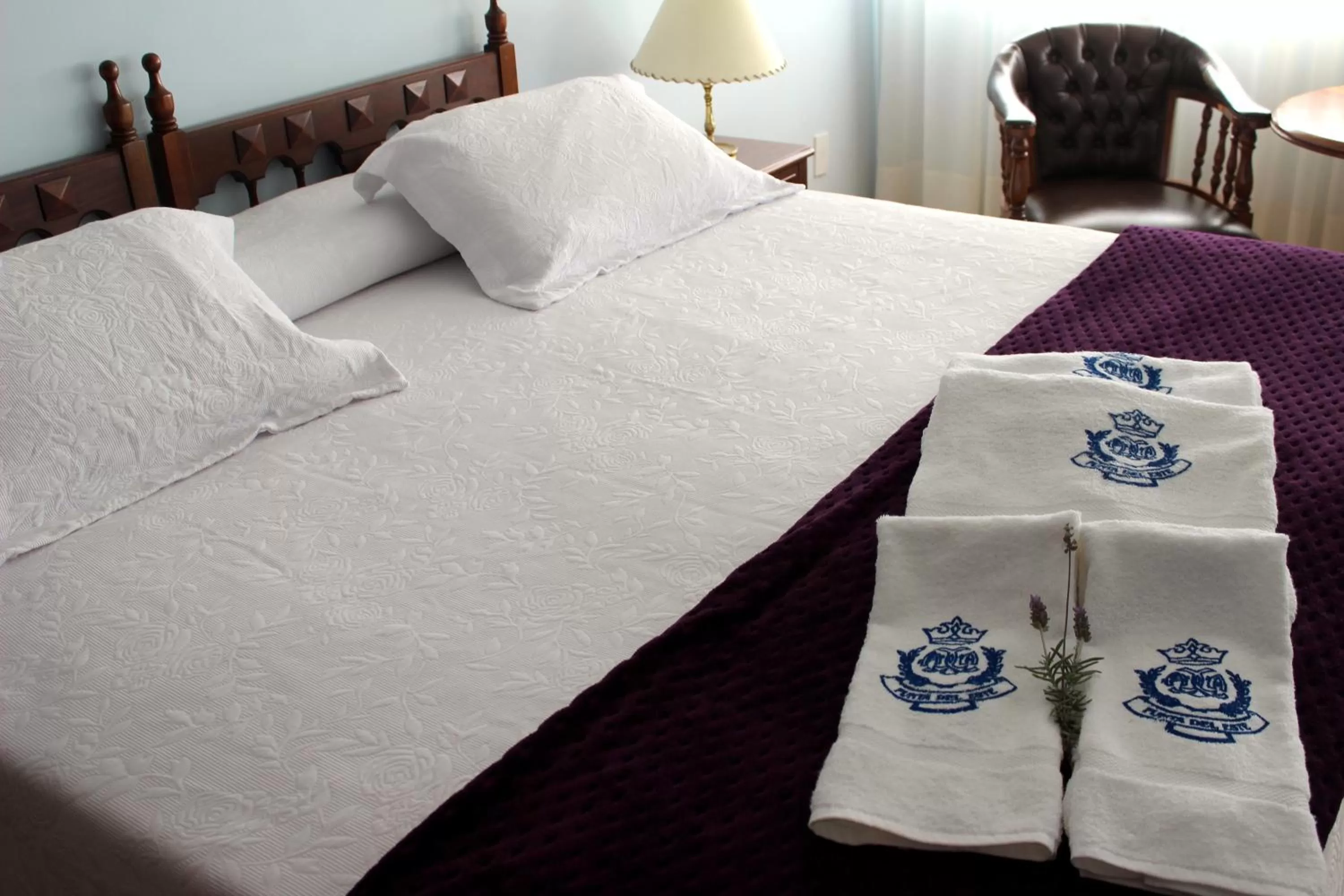 Bed in Hotel Alhambra