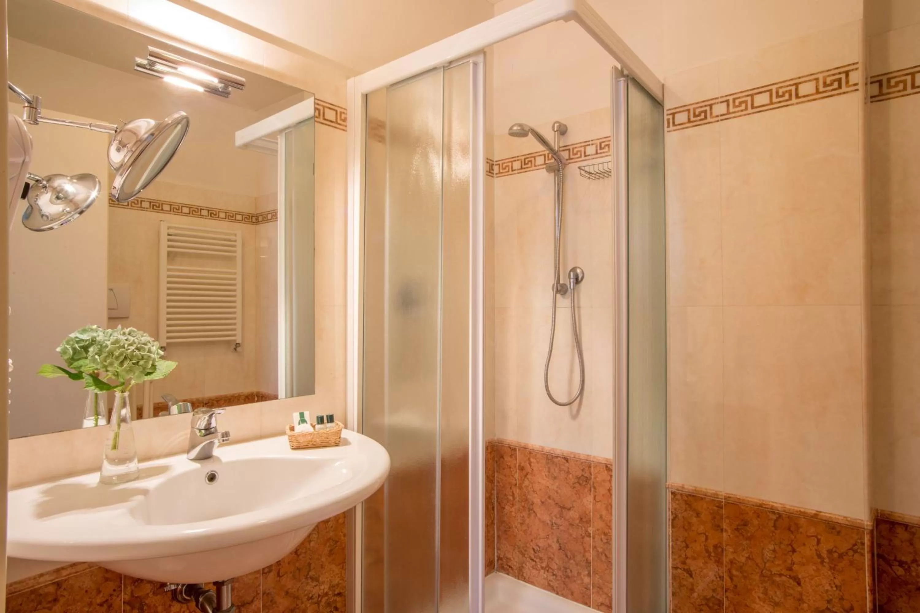 Shower in Residence Verdeborgo