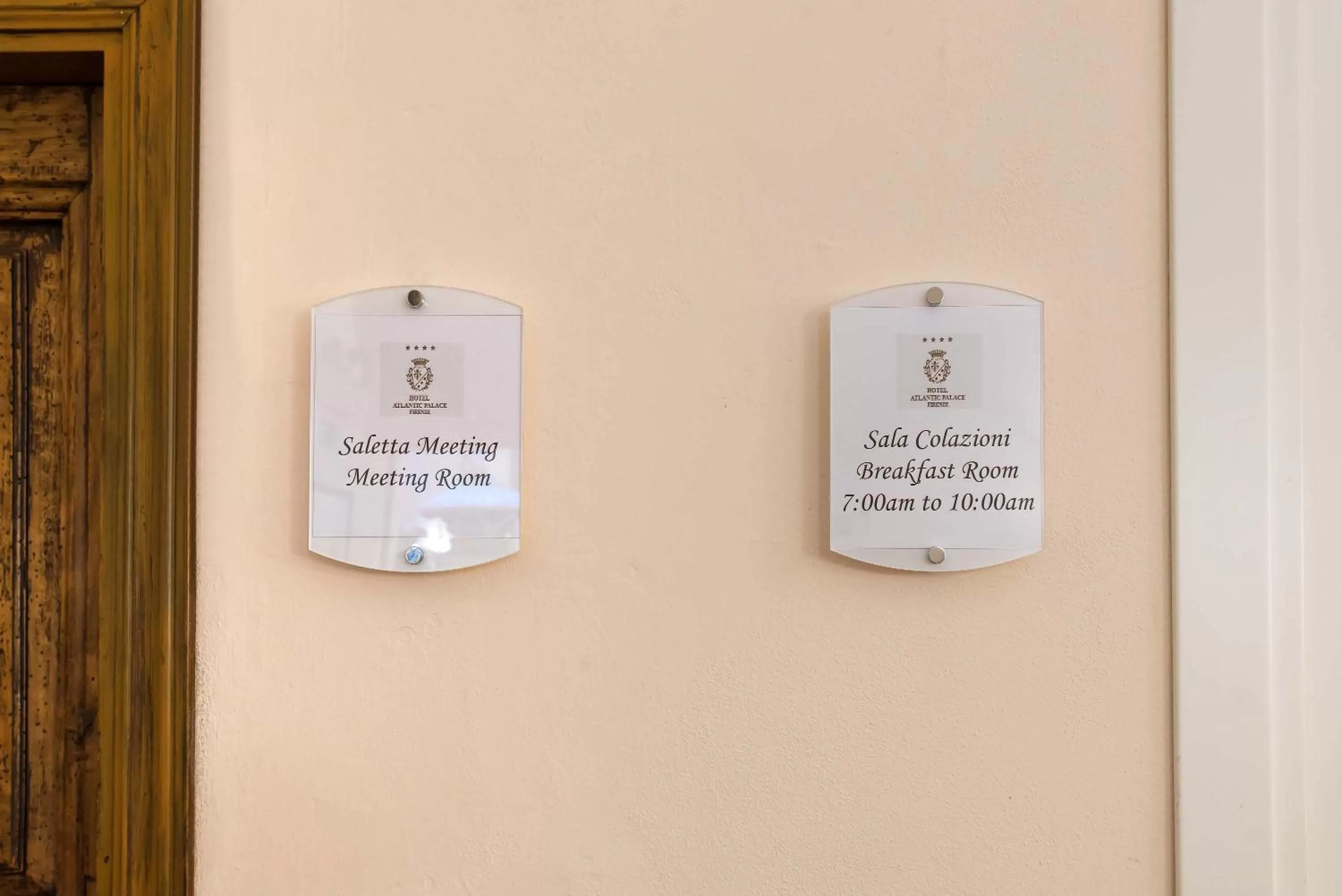 Dining area in Hotel Atlantic Palace