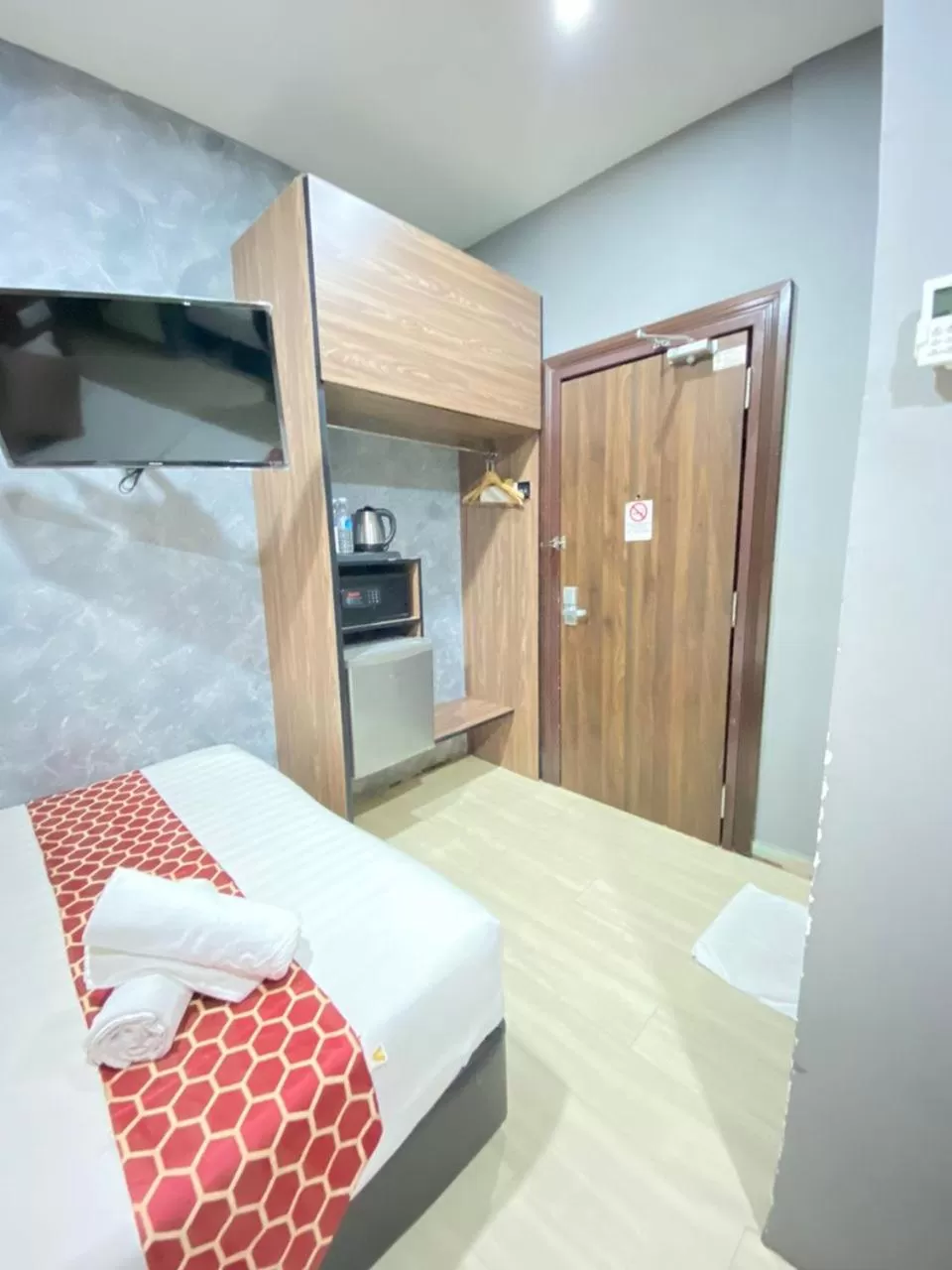 Bedroom, Bed in DJ Citi Point Hotel