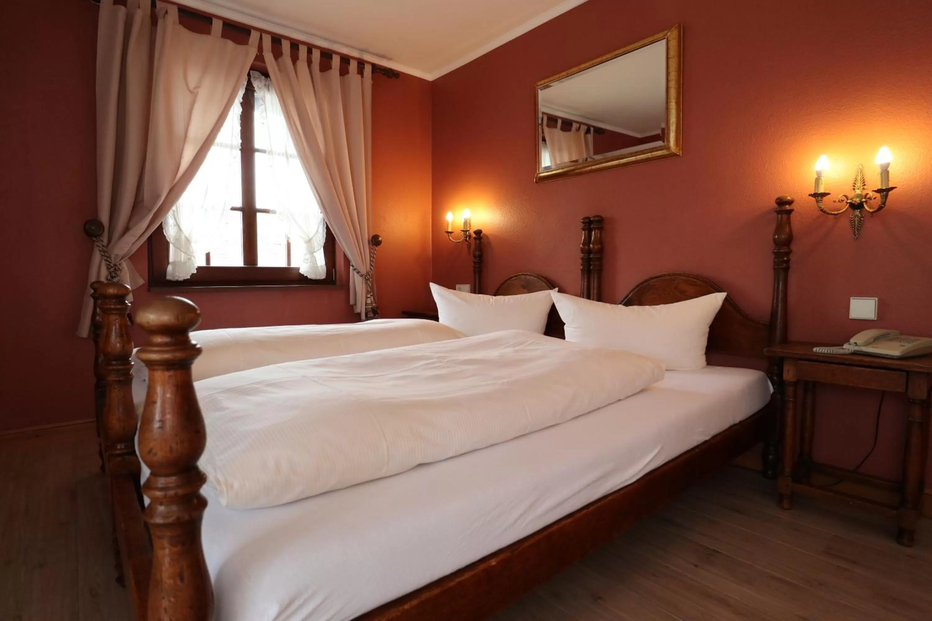 Bed in Schwarzwaldhotel Stollen