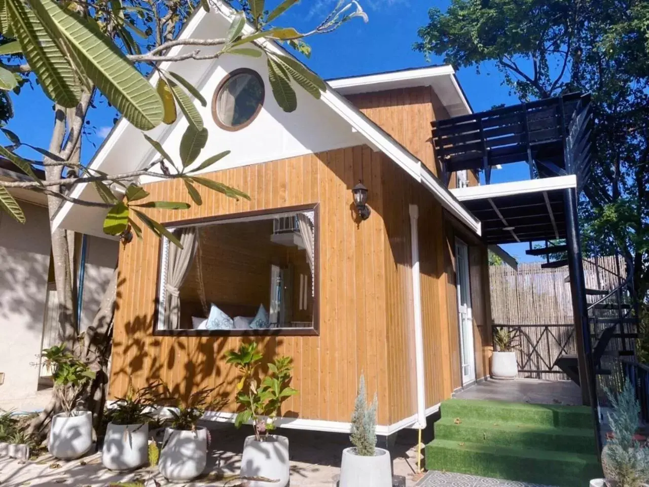 Duplex Suite in Panlaan Boutique Resort Duplex Suite in Panlaan Boutique Resort