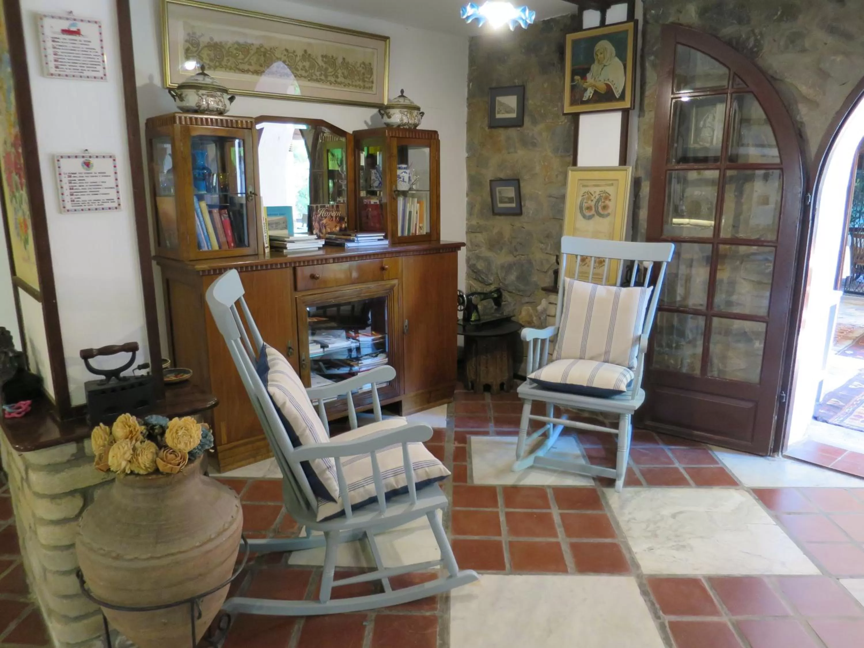 Facade/entrance in Hotel Kalehan