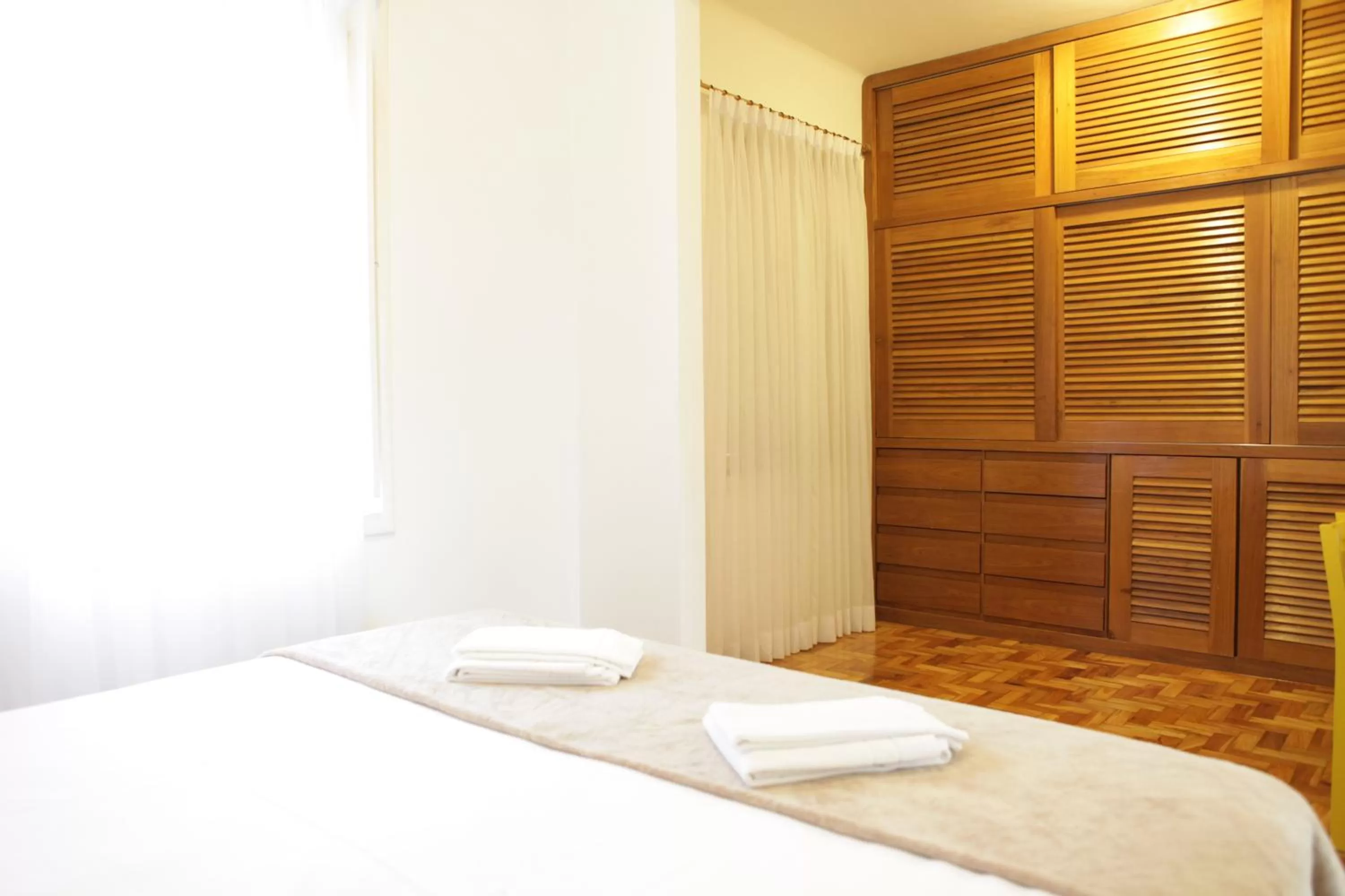 Bed in Sugar Loft Apartments