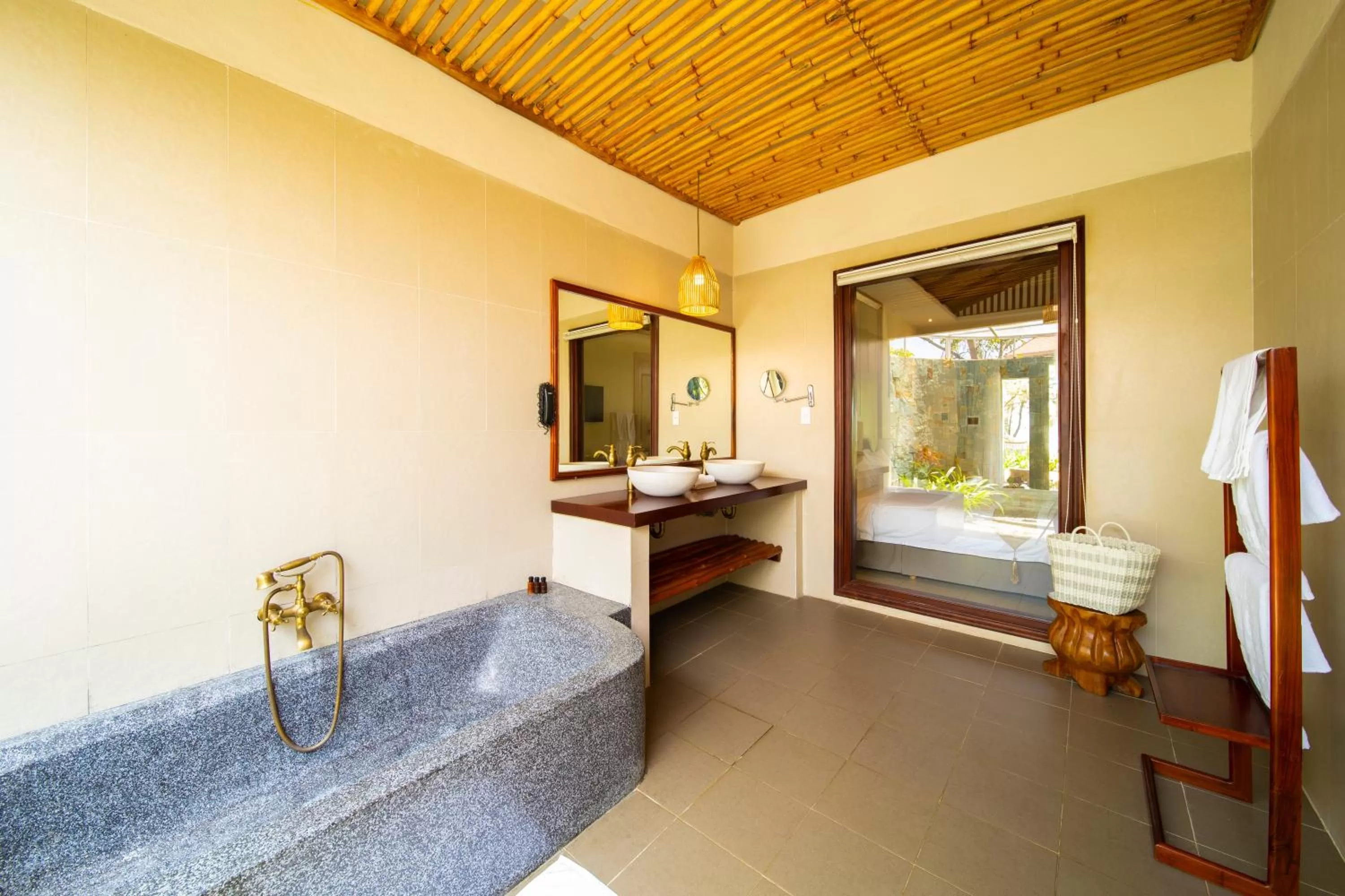 Sao Mai Beach Resort