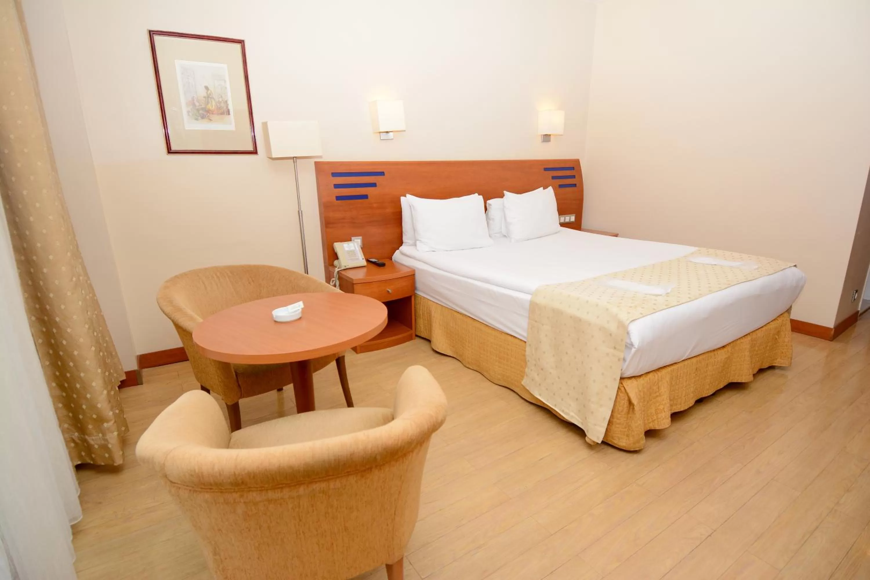 Bedroom, Bed in Holiday Inn Istanbul City by IHG