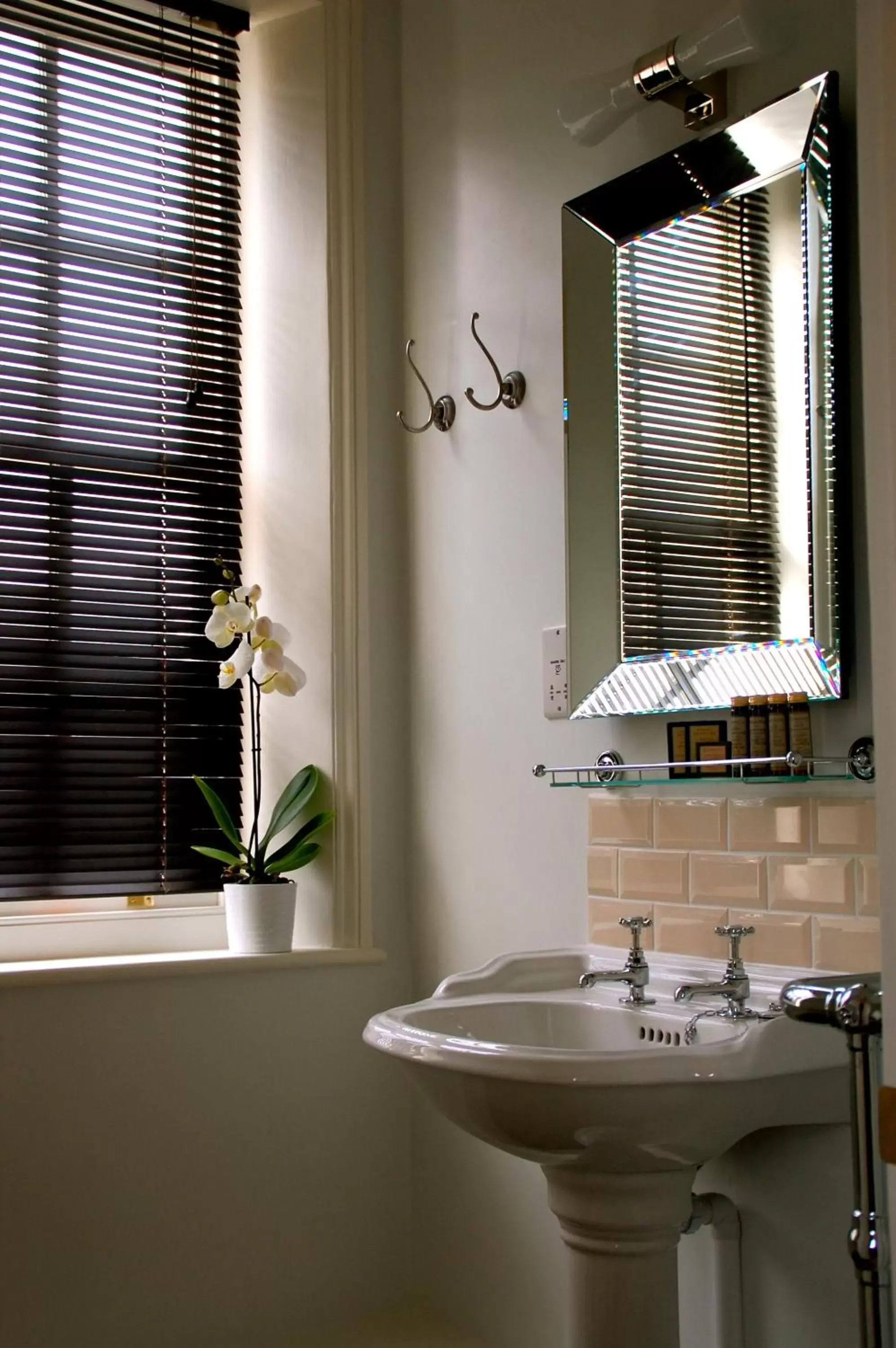 Superior Double Room in The Bridge House Superior Double Room in The Bridge House