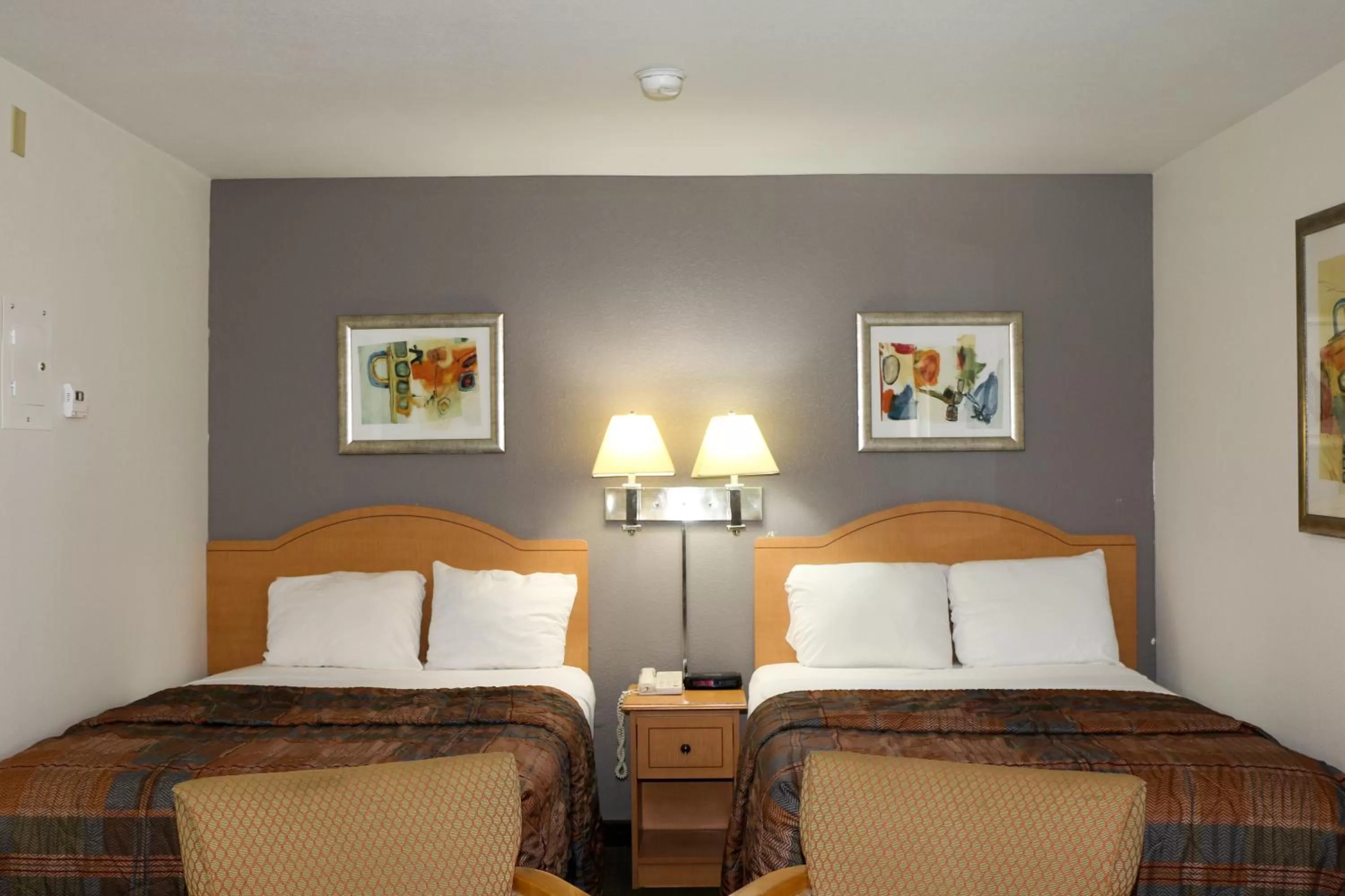 Bedroom in Blue Bonnet Suites -Lubbock, TX - Medical Center