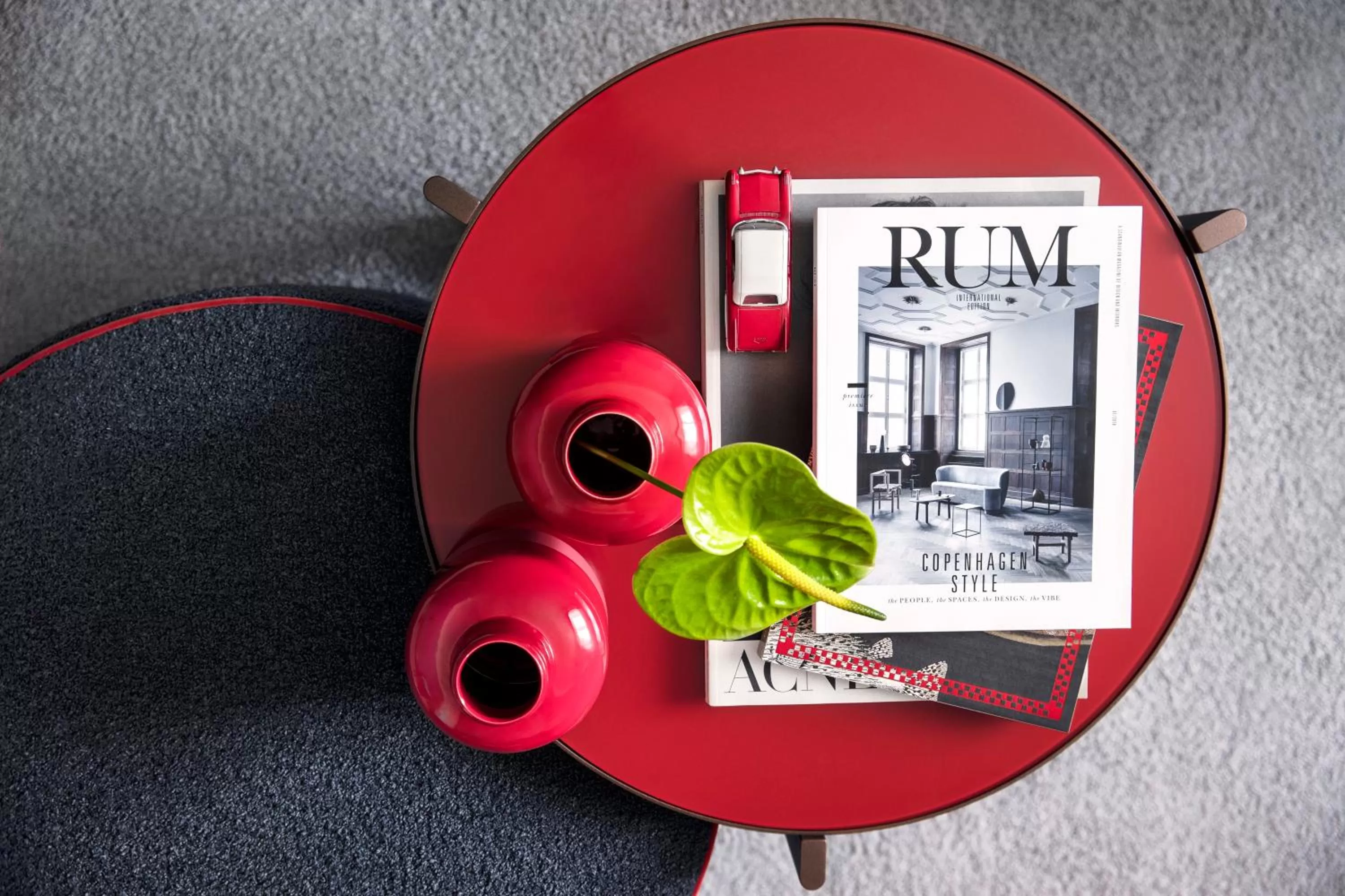 Decorative detail in Hotel Plaza e de Russie - Relais & Châteaux