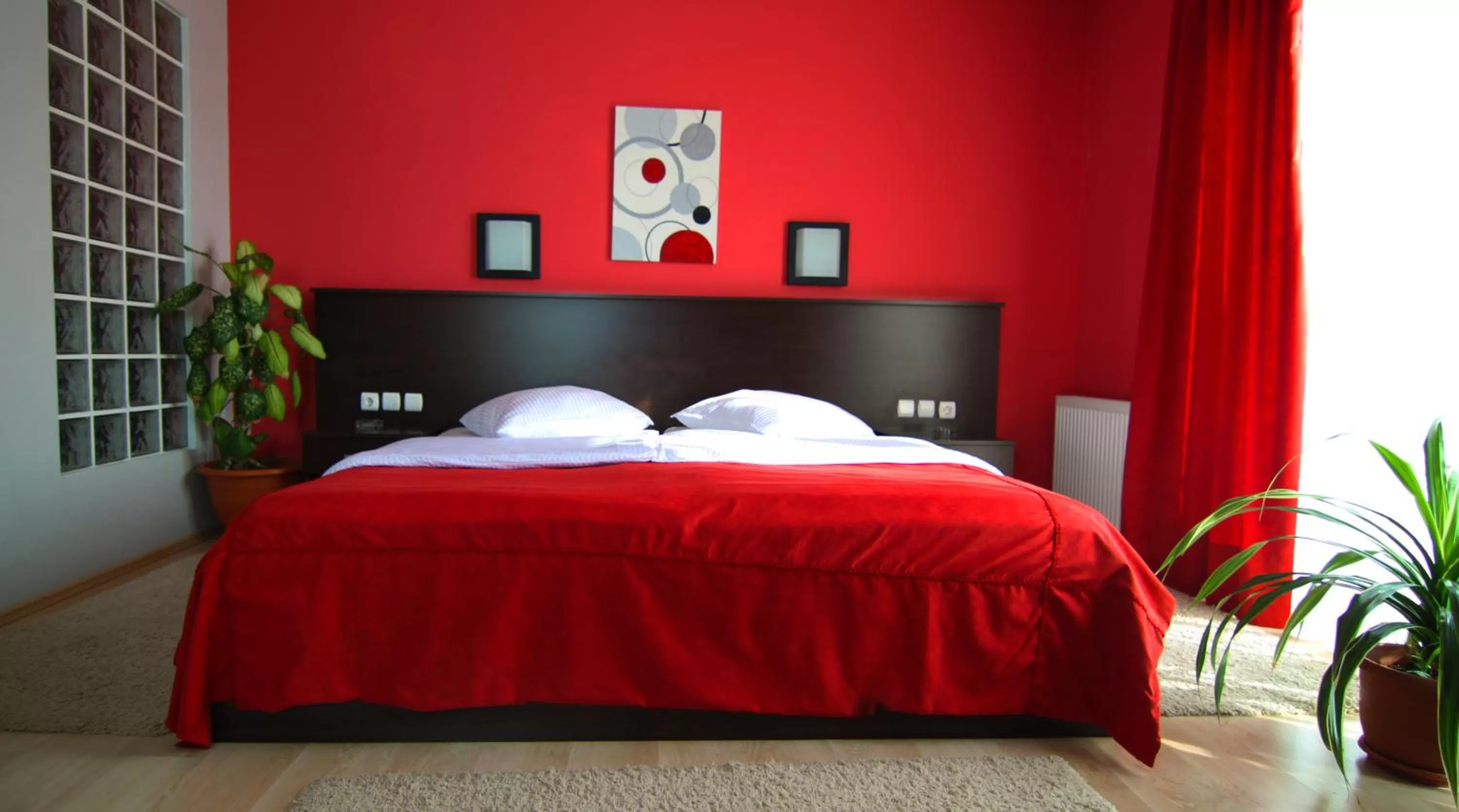 Photo of the whole room, Bed in Hotel Sheriff