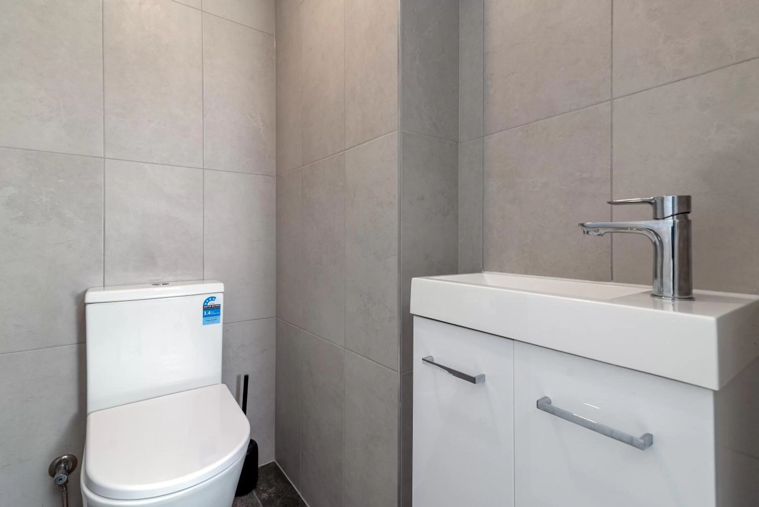 Bathroom in Driftwood Mantaray - Official Onsite Reception and Check In