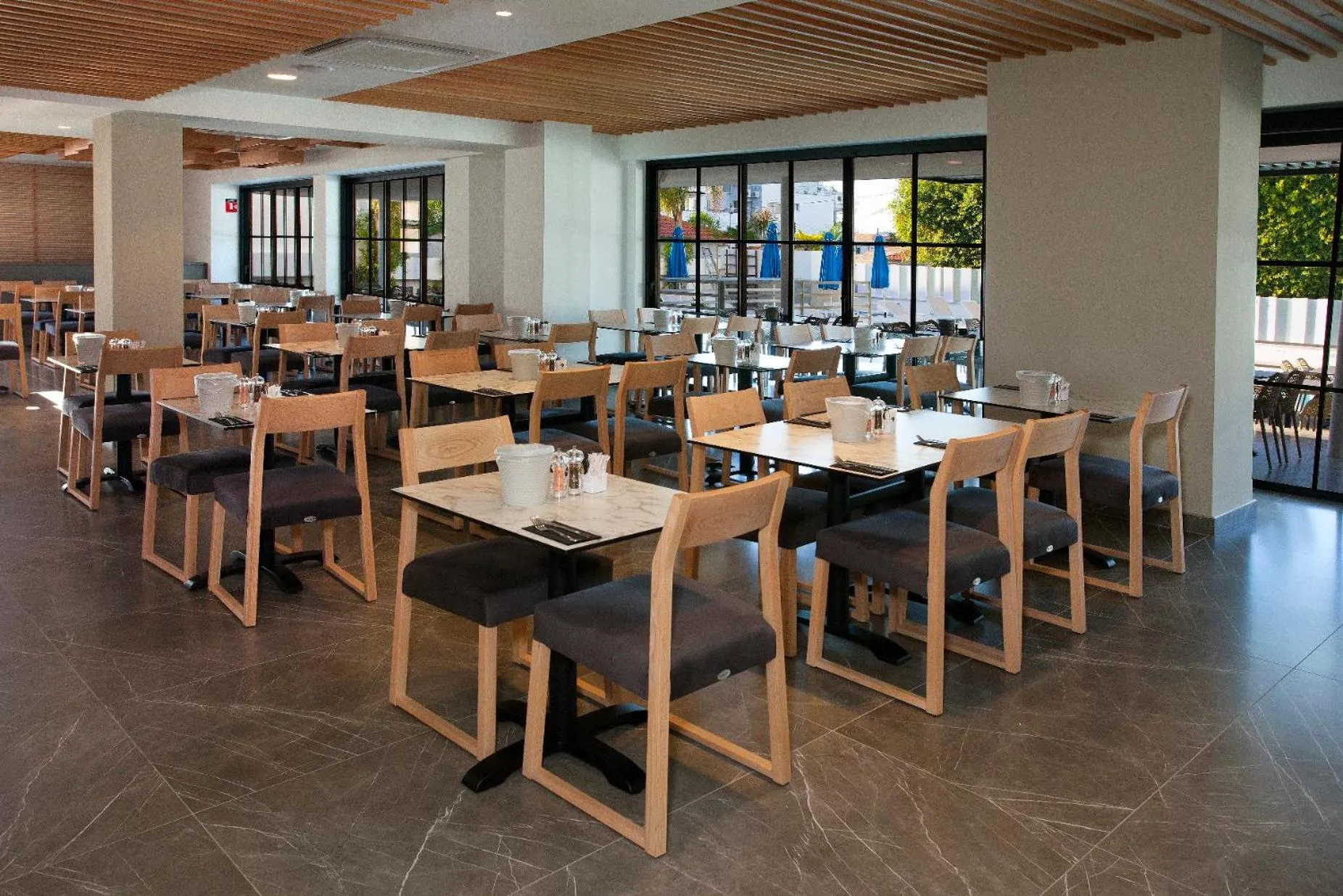 Restaurant/places to eat in Pefkos City Hotel