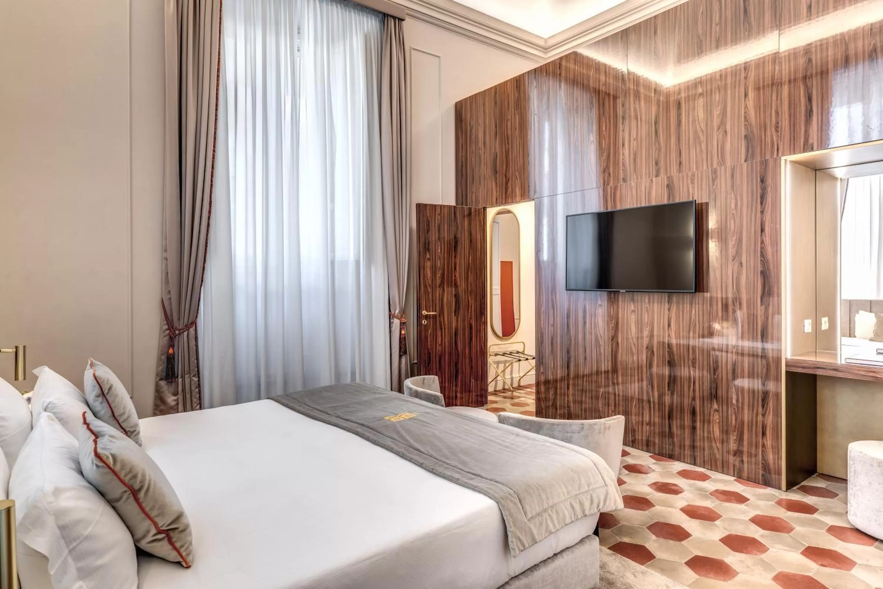 Bedroom, Bed in Eitch Borromini Palazzo Pamphilj