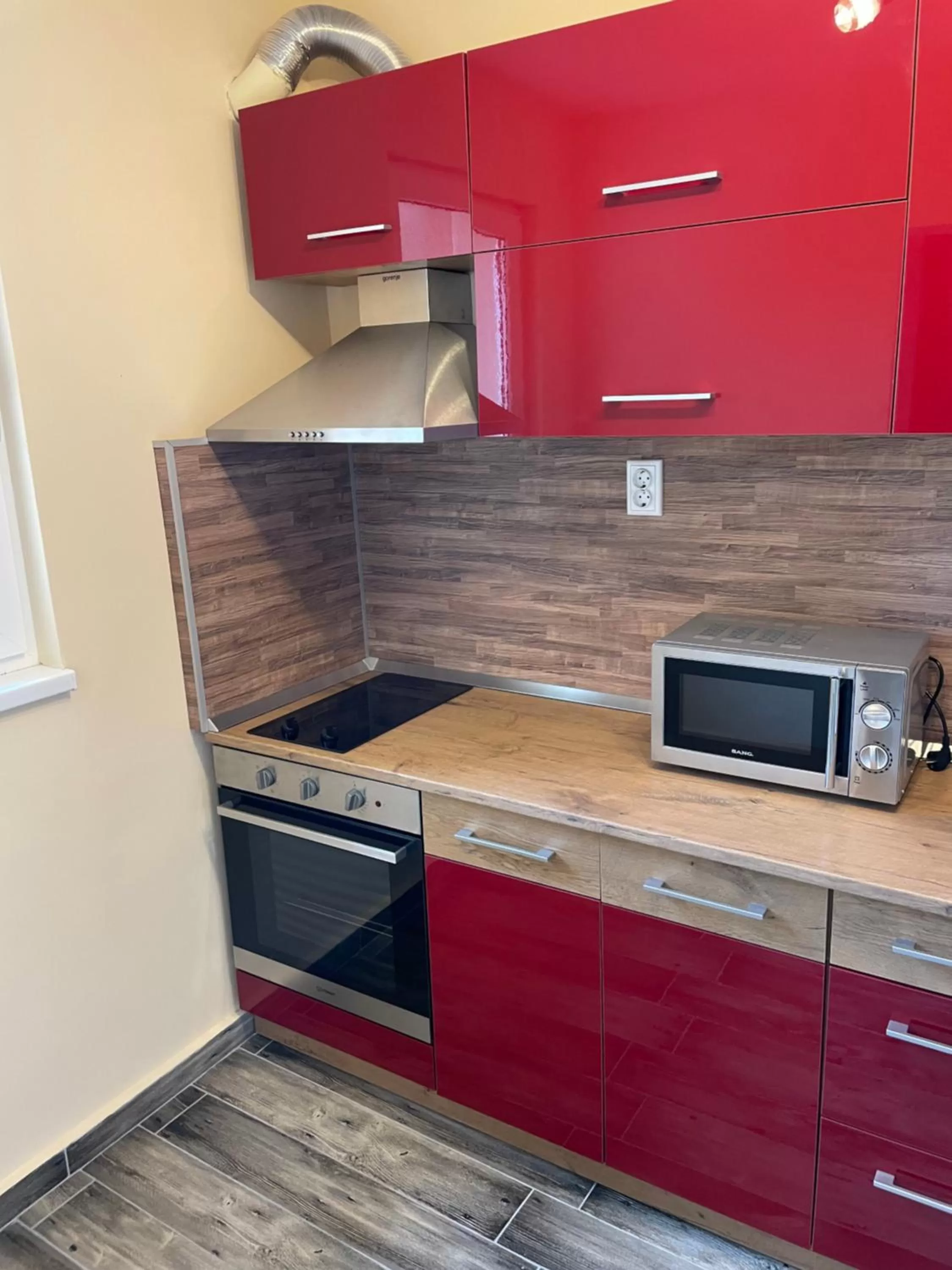Kitchen/Kitchenette in Family Hotel Malibu