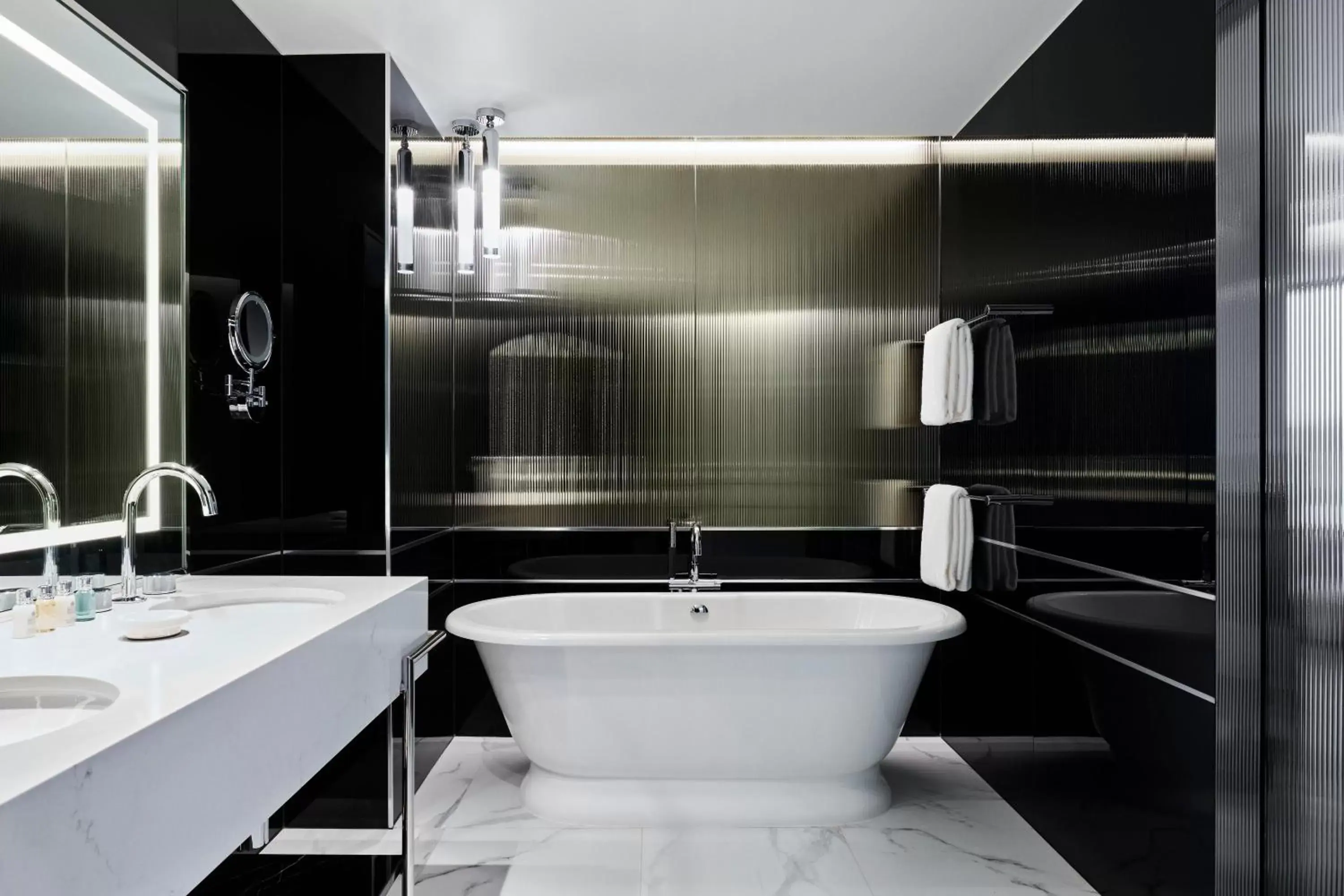 Deluxe Room in The Royce Deluxe Room in The Royce