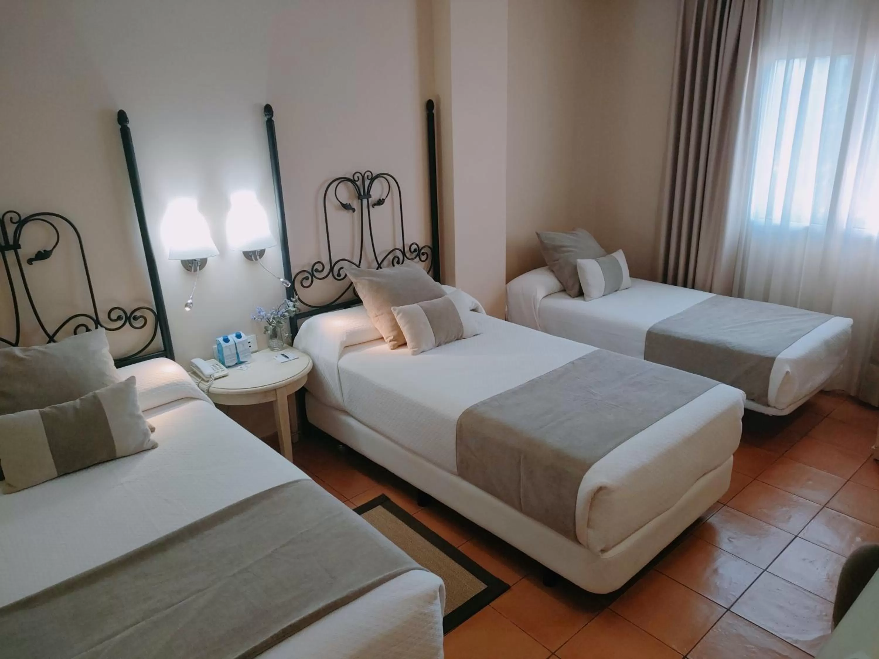 Bed in Alborán Algeciras