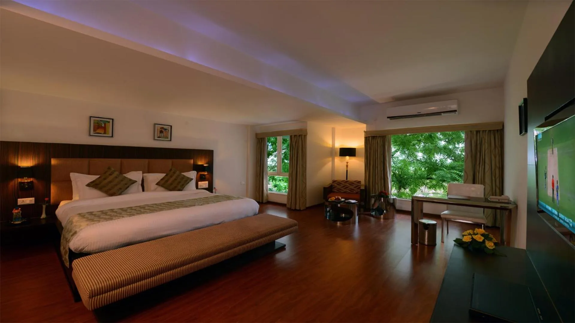 Bedroom, Bed in Top3 Lords Resort Bhavnagar