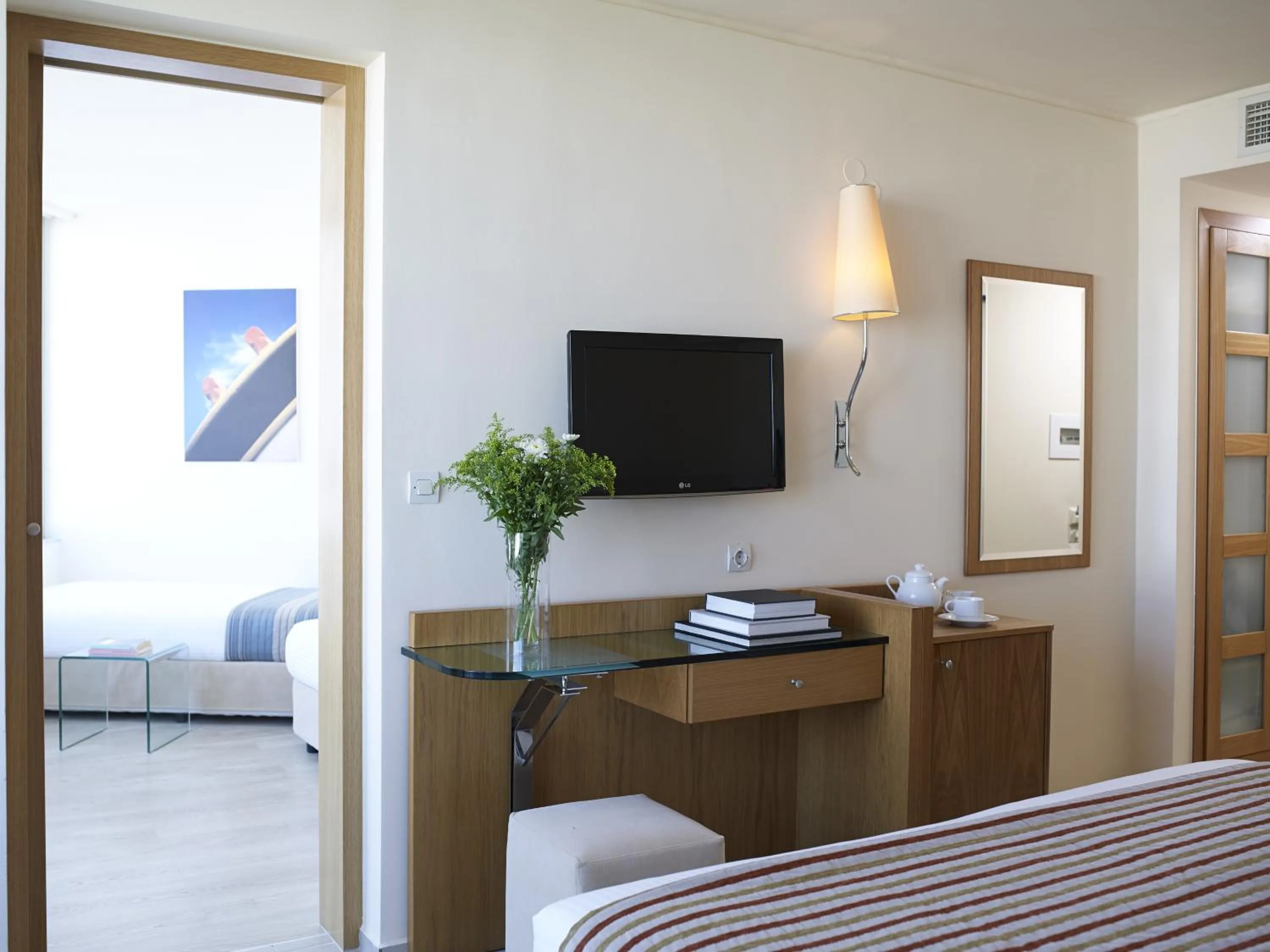 TV and multimedia in Kriti Beach Hotel