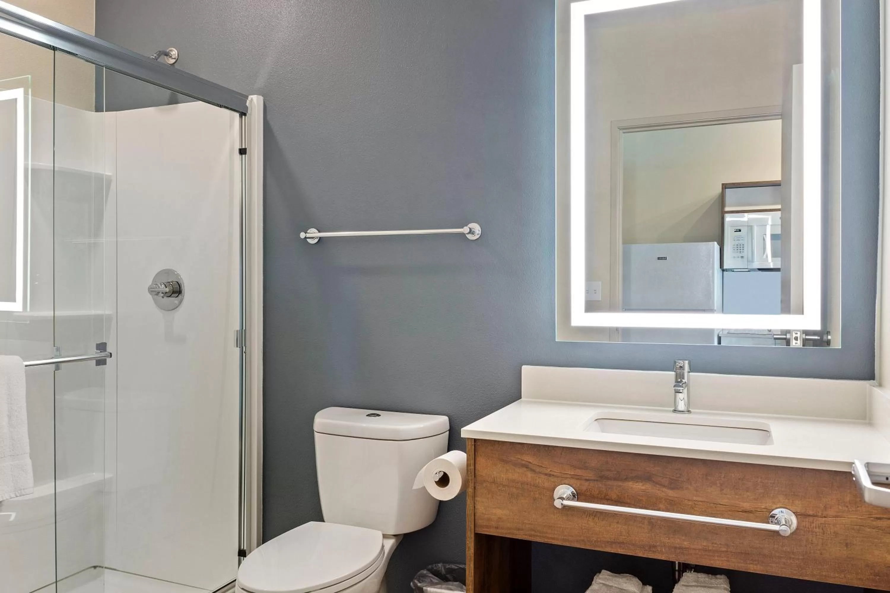 Bathroom in Extended Stay America Premier Suites - Phoenix - Chandler - Downtown