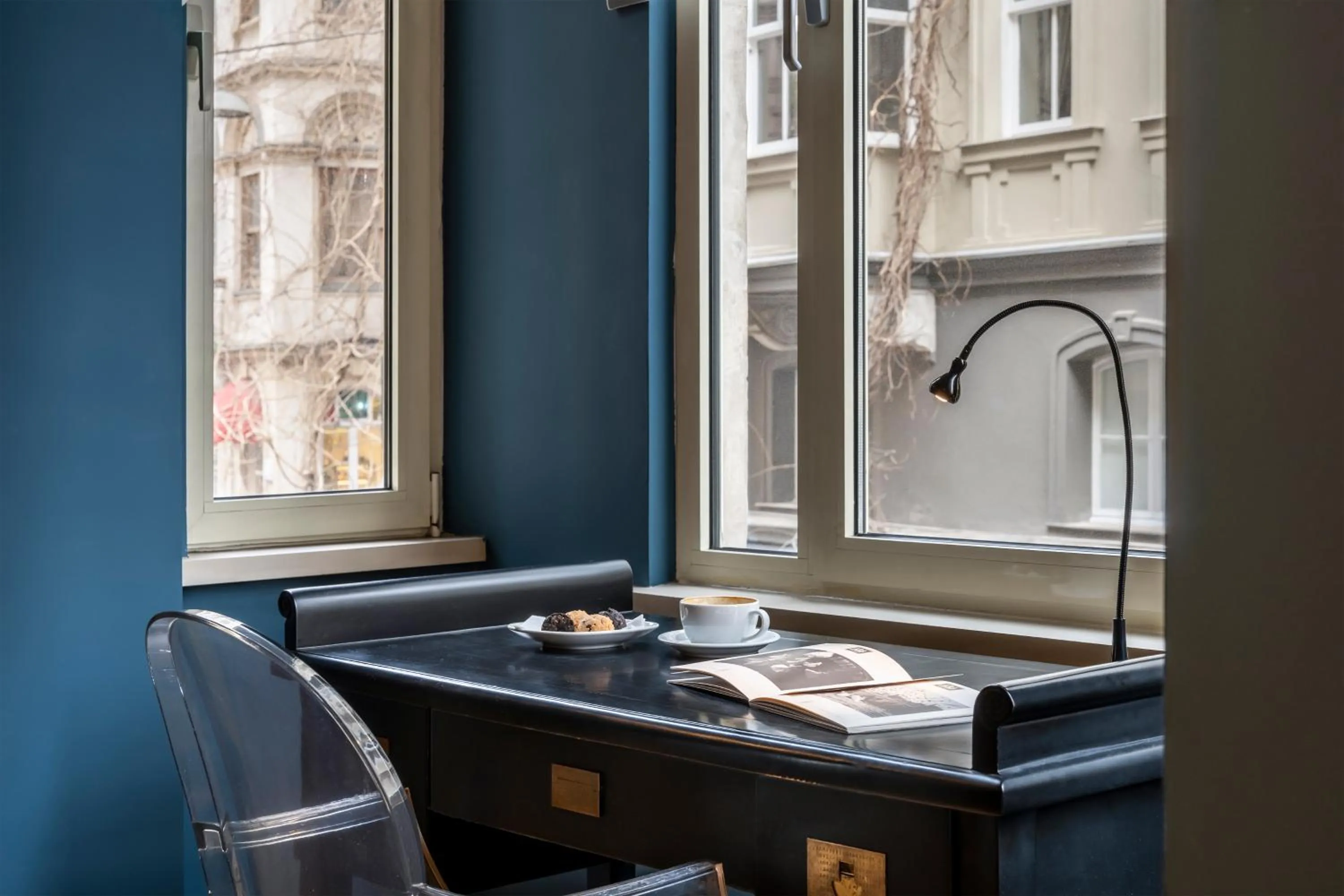 Area and facilities in Ansen Hotel and Suites