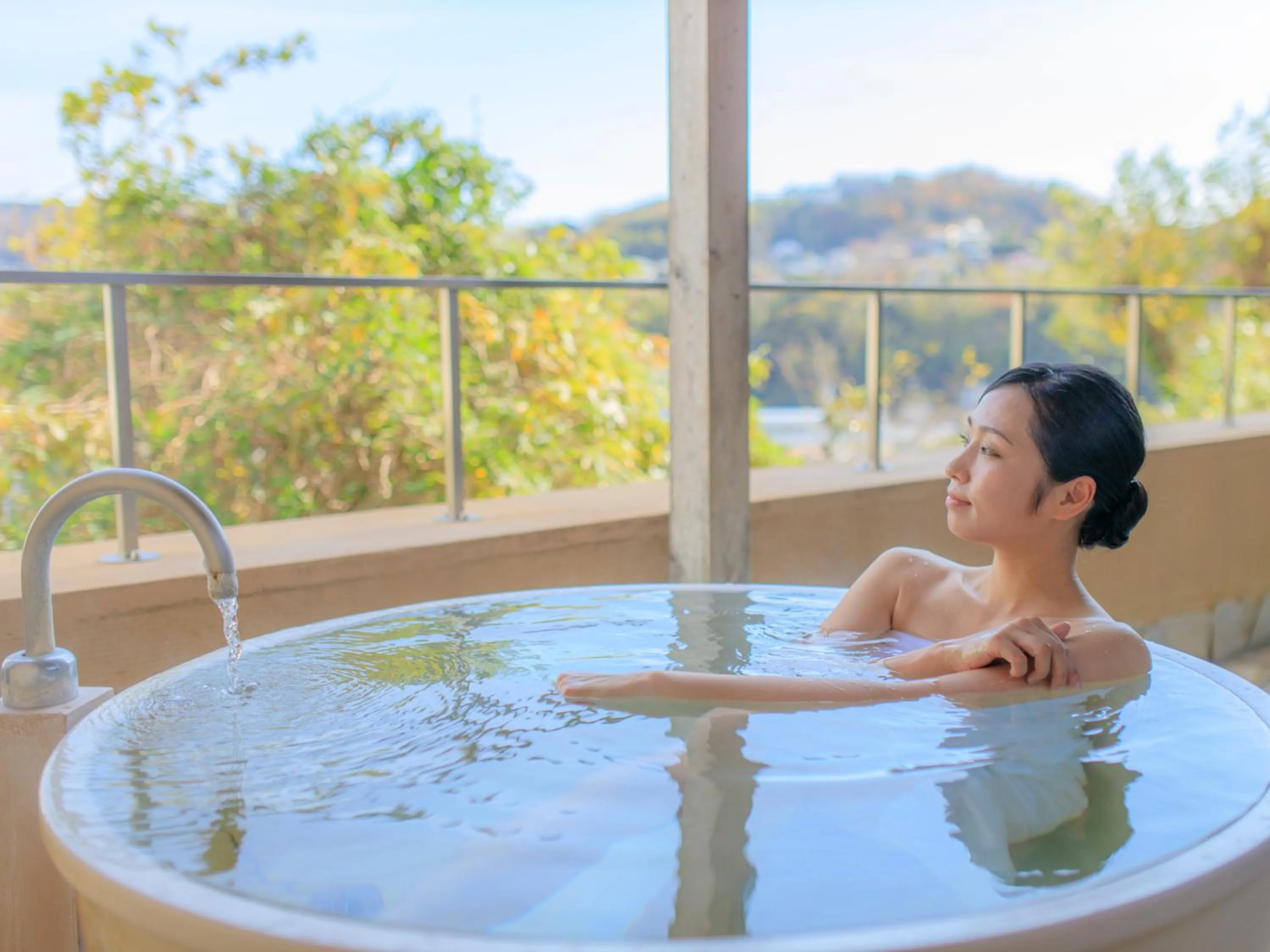 Hot Spring Bath in Ito Hotel Juraku
