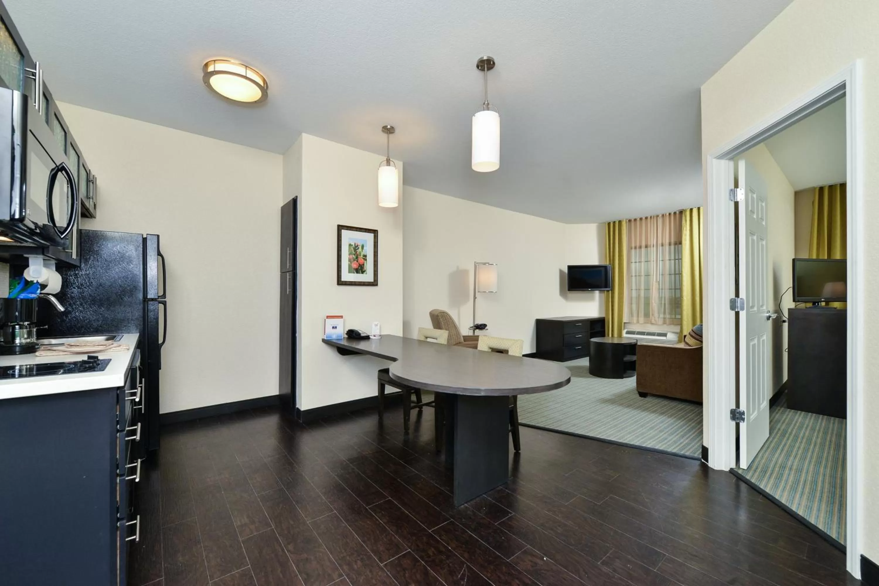 Photo of the whole room in Candlewood Suites Monahans by IHG