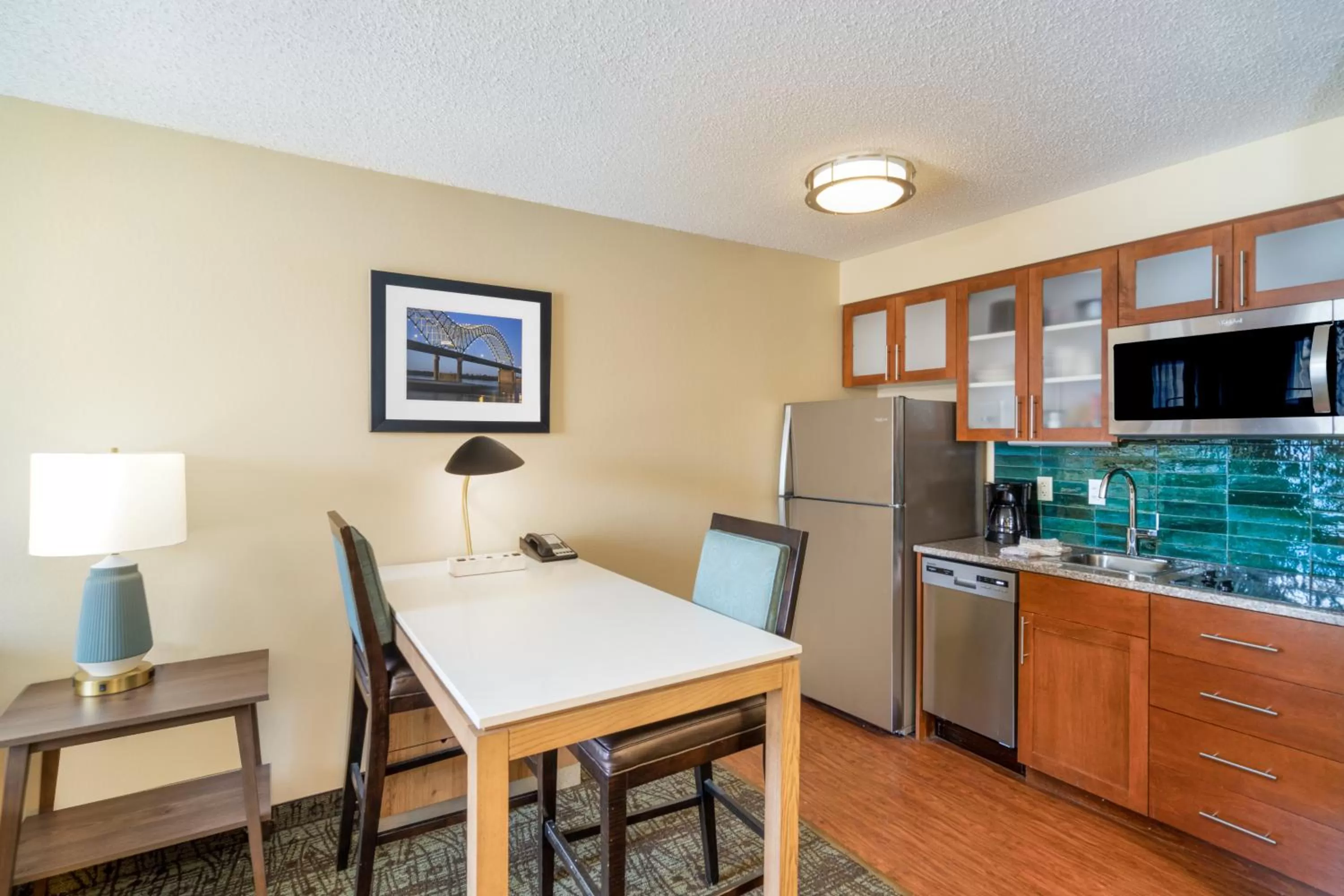 Kitchen or kitchenette in Staybridge Suites Memphis-Poplar Ave East by IHG