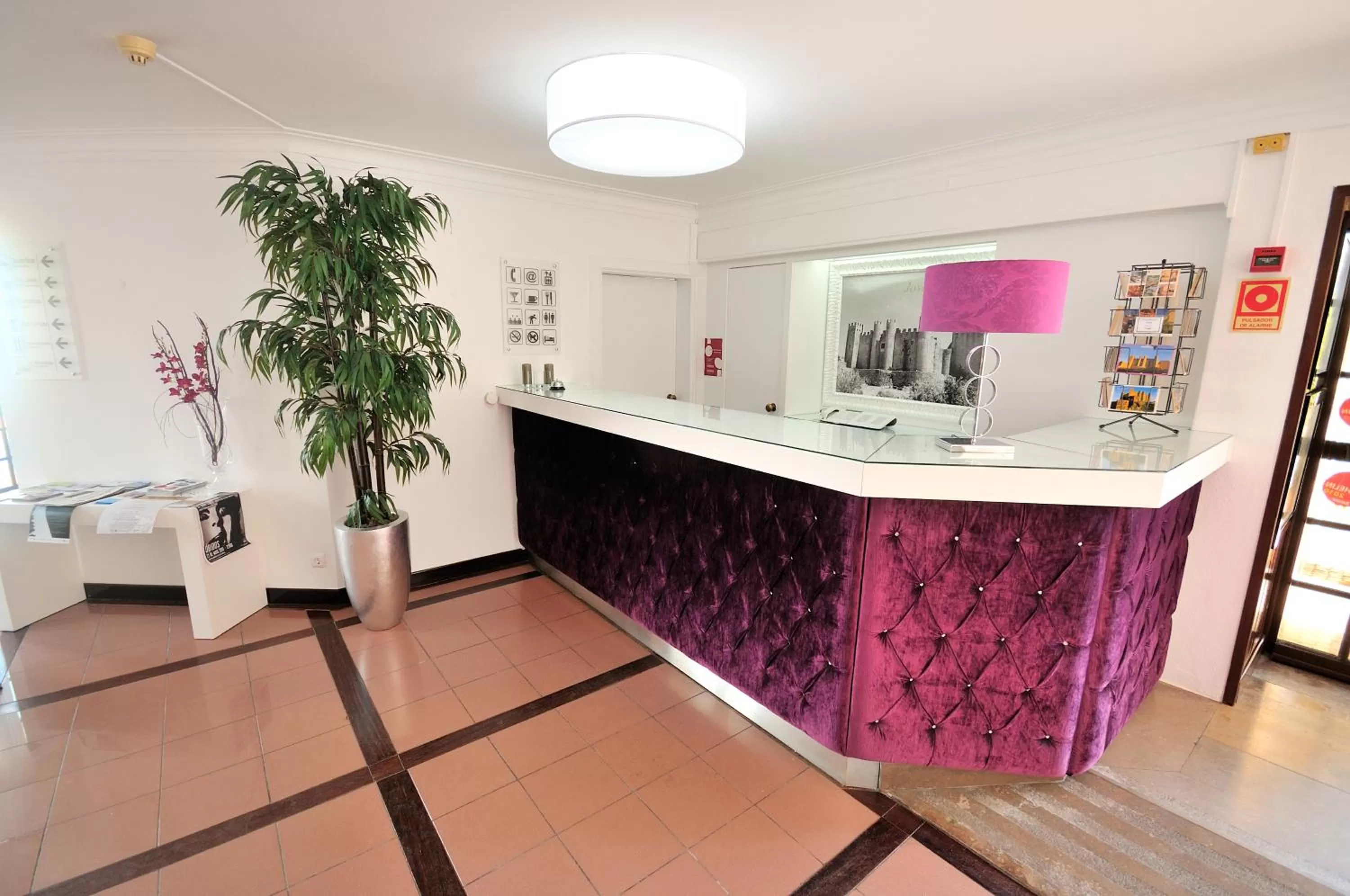 Lobby or reception in Josefa D`Obidos Hotel