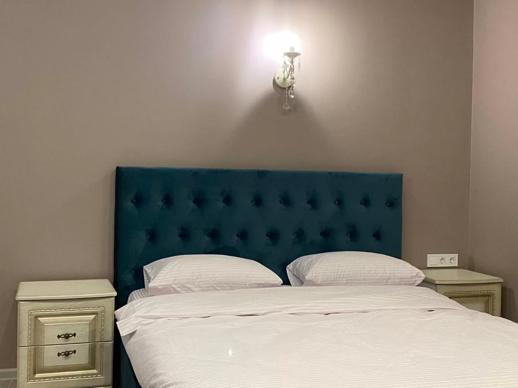 Bed in Heart Kyiv Apart-Hotel