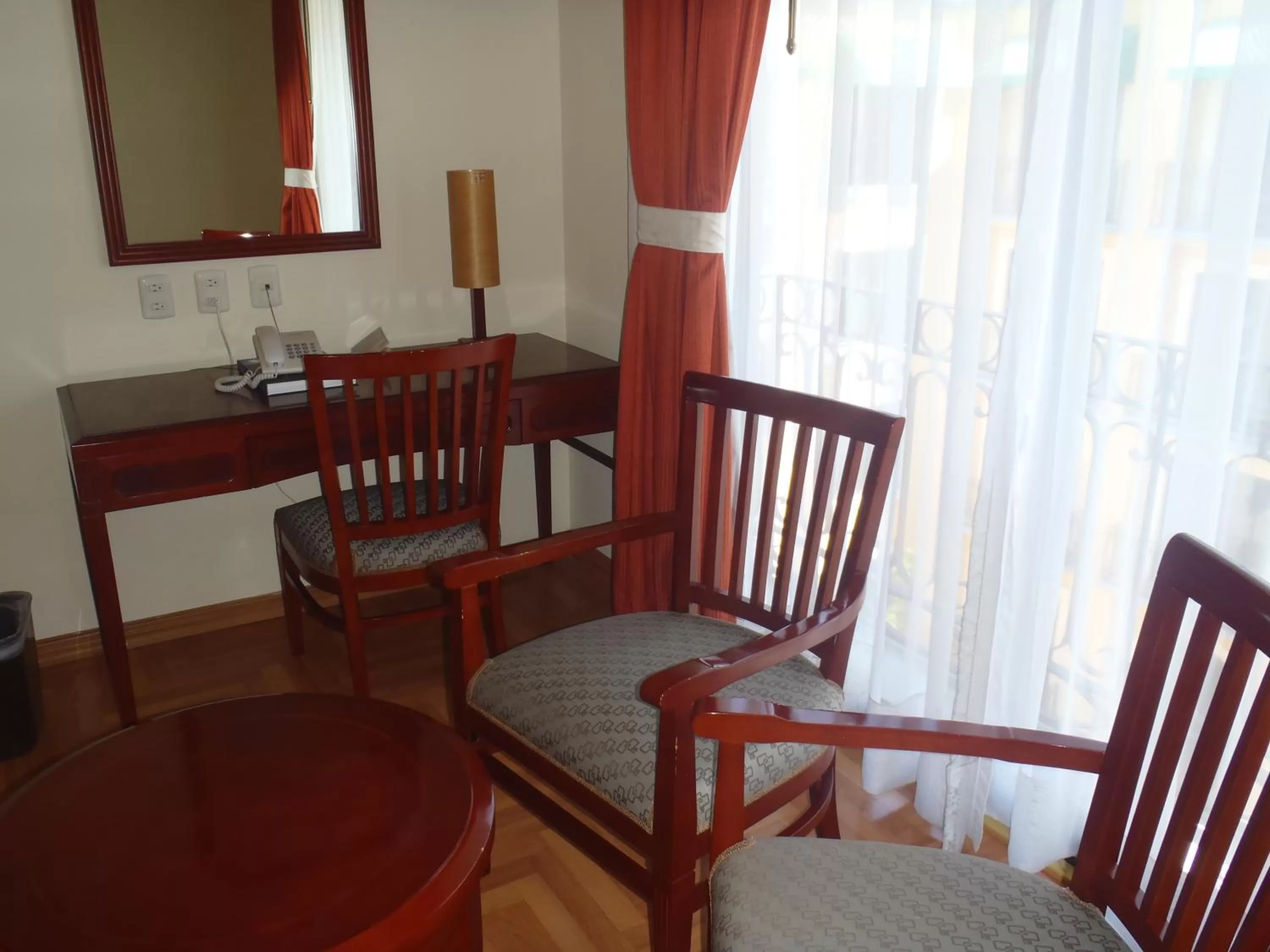 Photo of the whole room in Hotel Casa Real Tehuacan