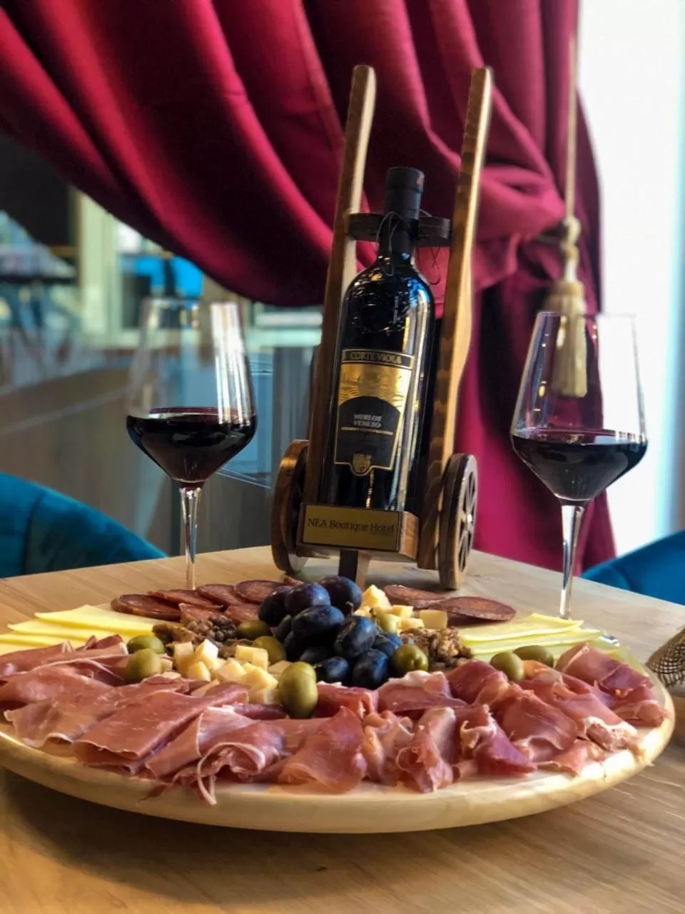 Food and drinks in Boutique Hotel Nea