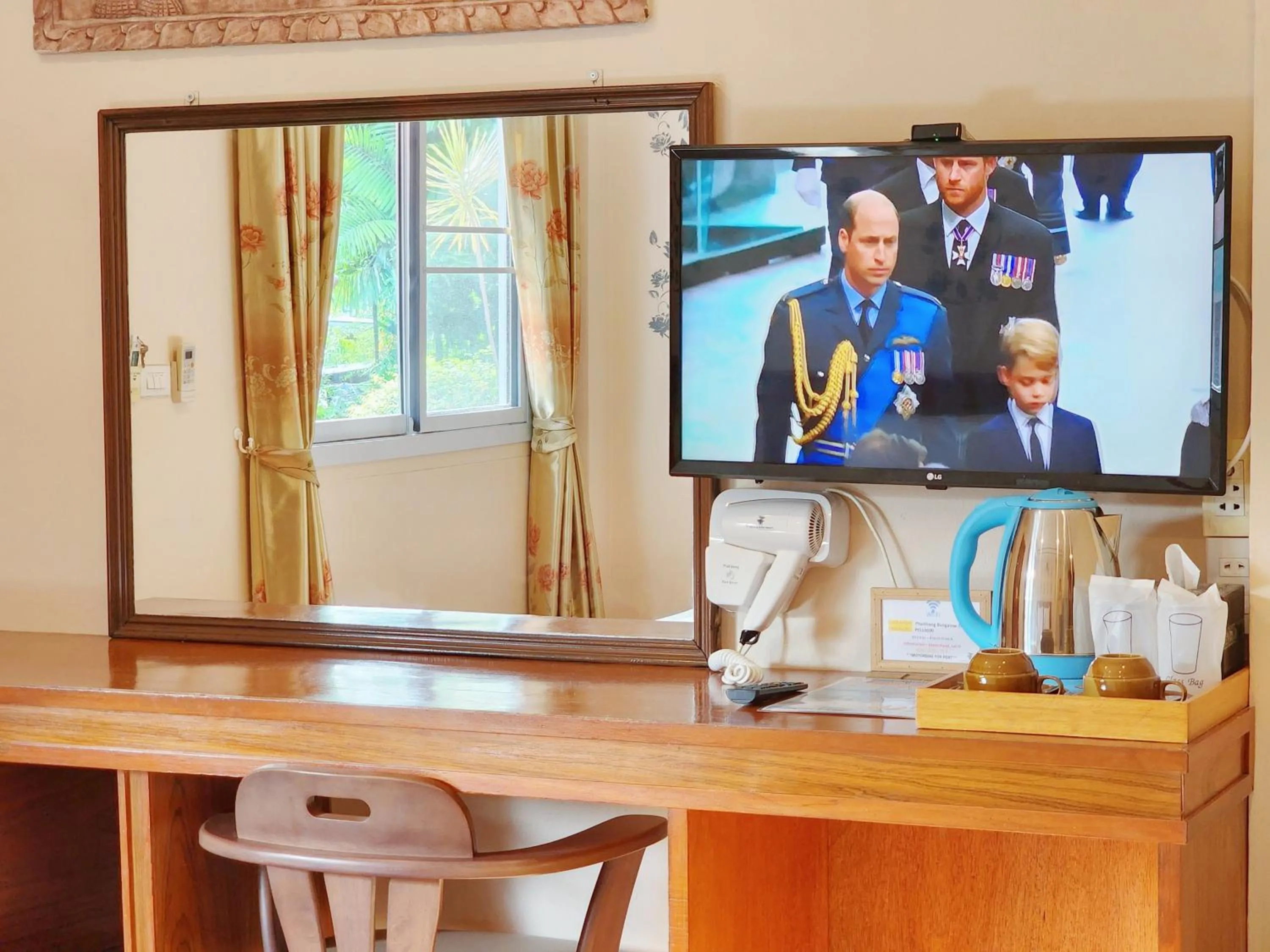 TV and multimedia in Phaithong Sotel Resort