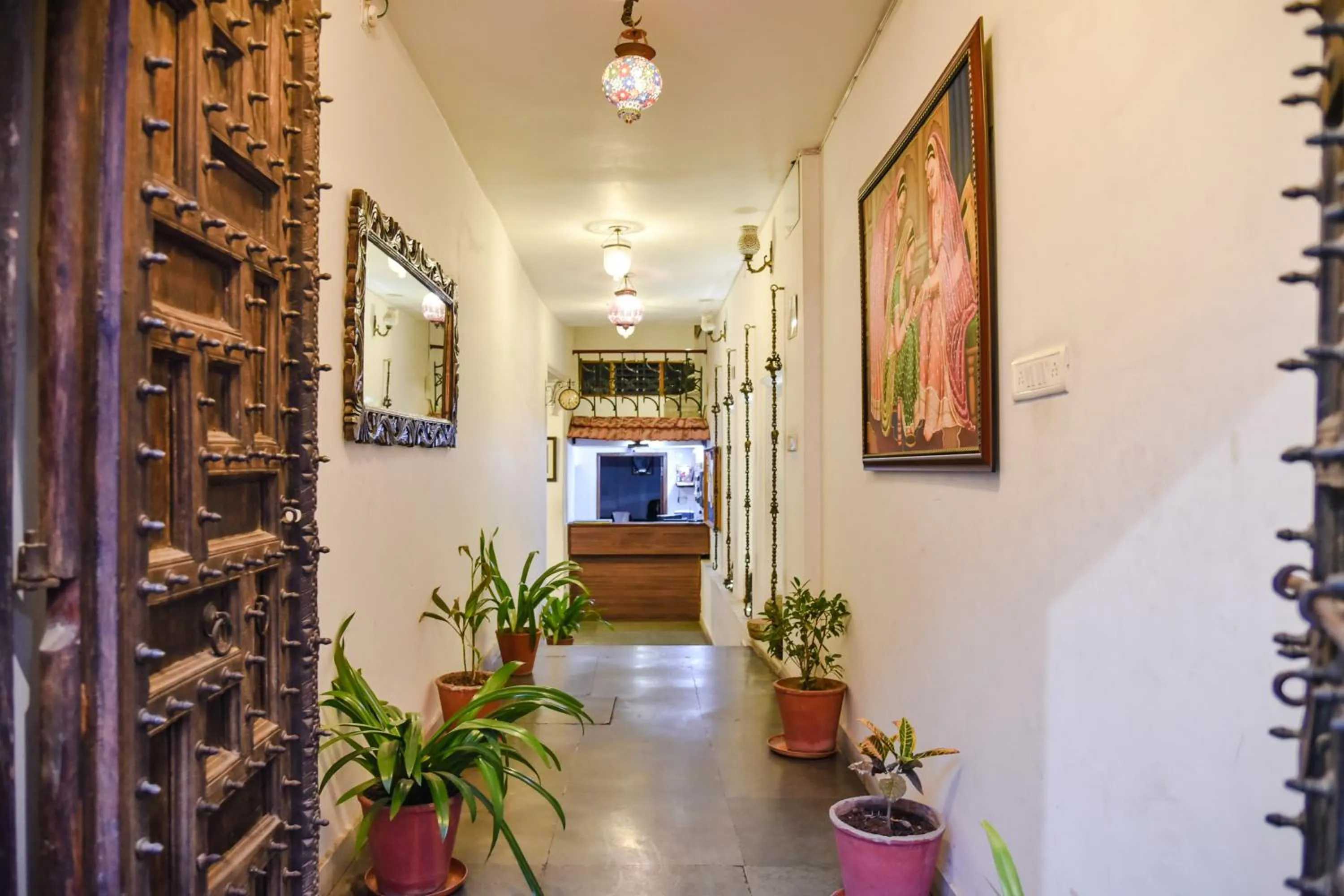 Lobby or reception in Hotel Devraj Niwas on Lake Pichola