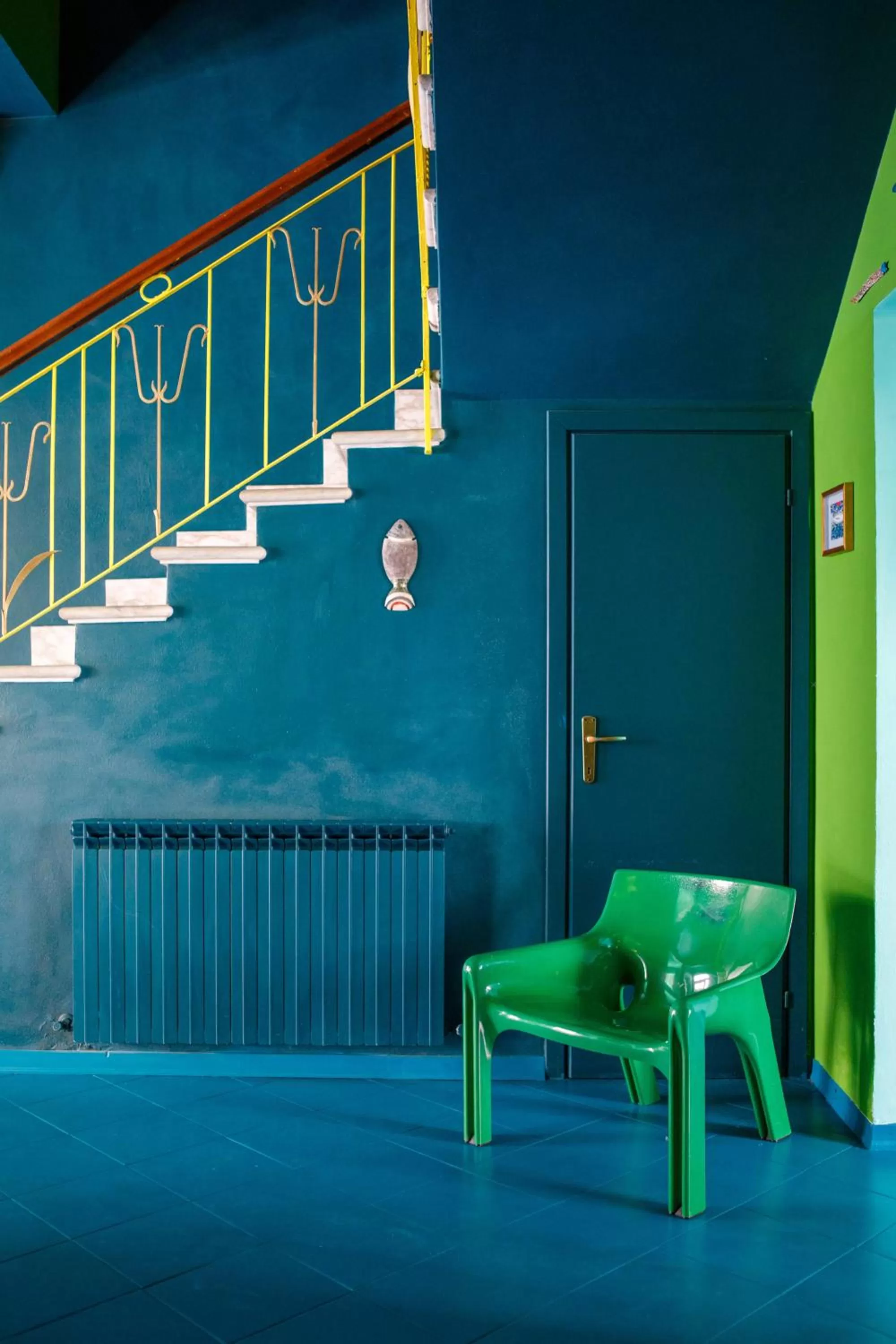 Decorative detail in La Bougainville Tuscan Riviera B&B and Beach Club