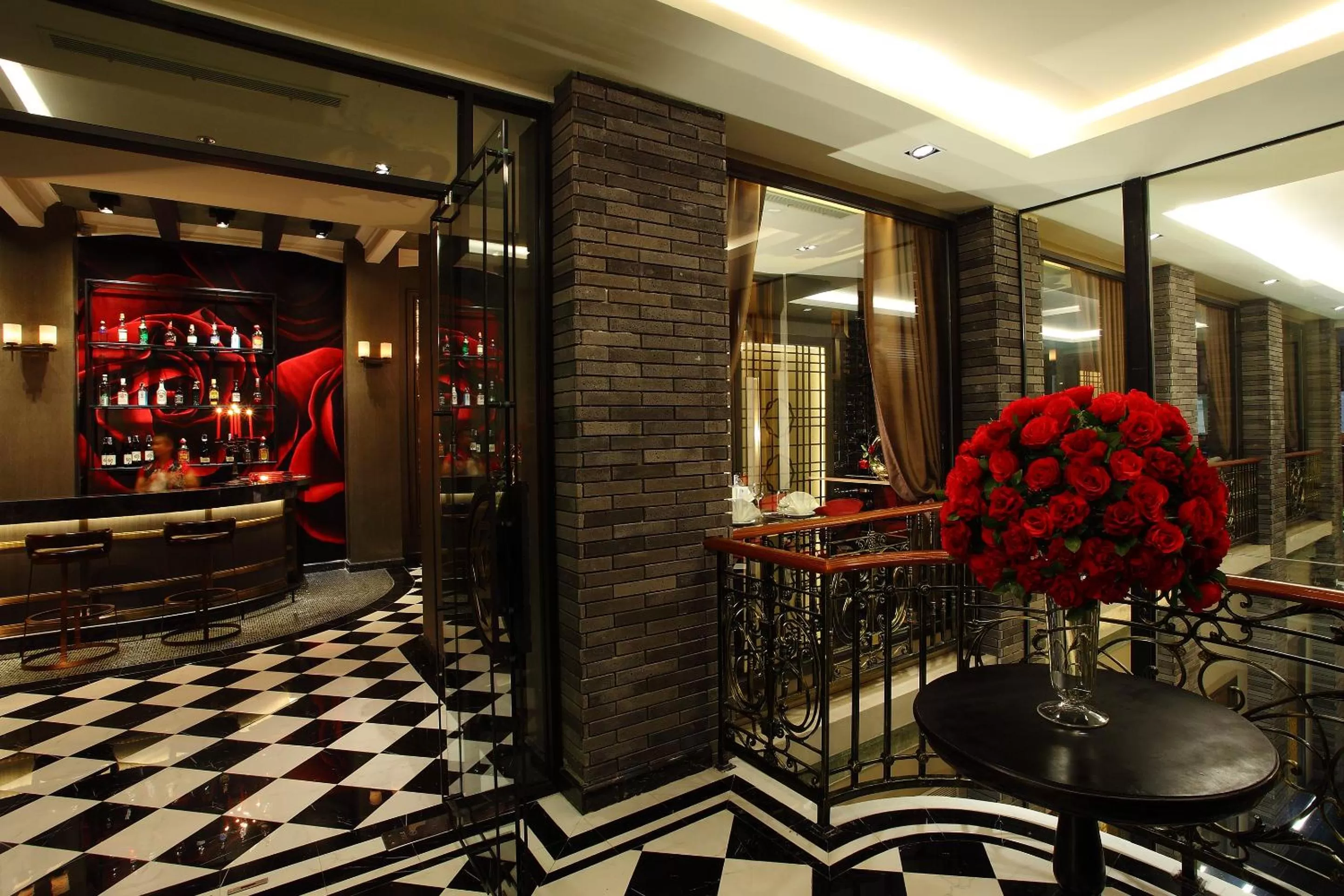 Restaurant/places to eat in Shanghai Mansion Bangkok