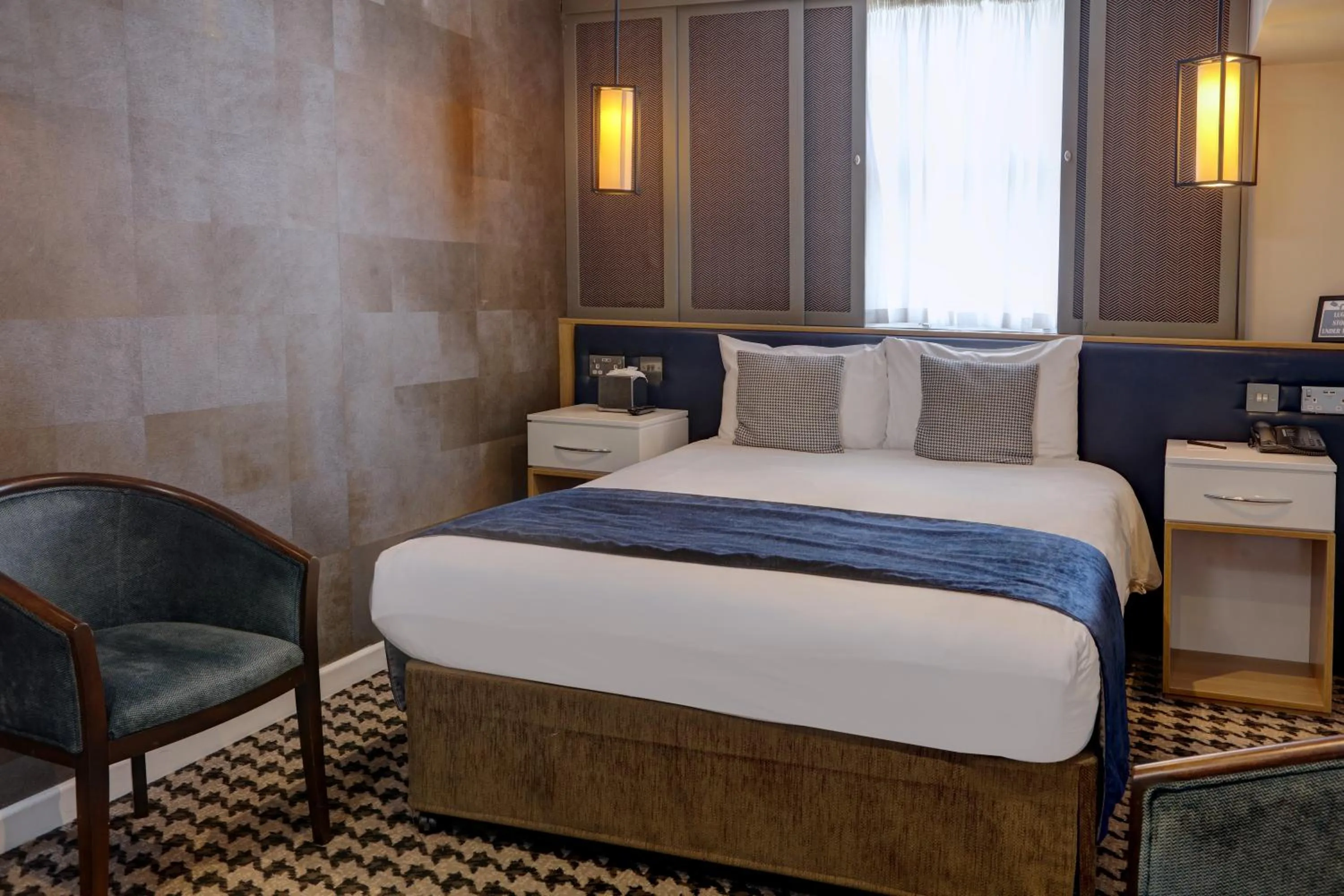 Bed in Corus Hyde Park Hotel