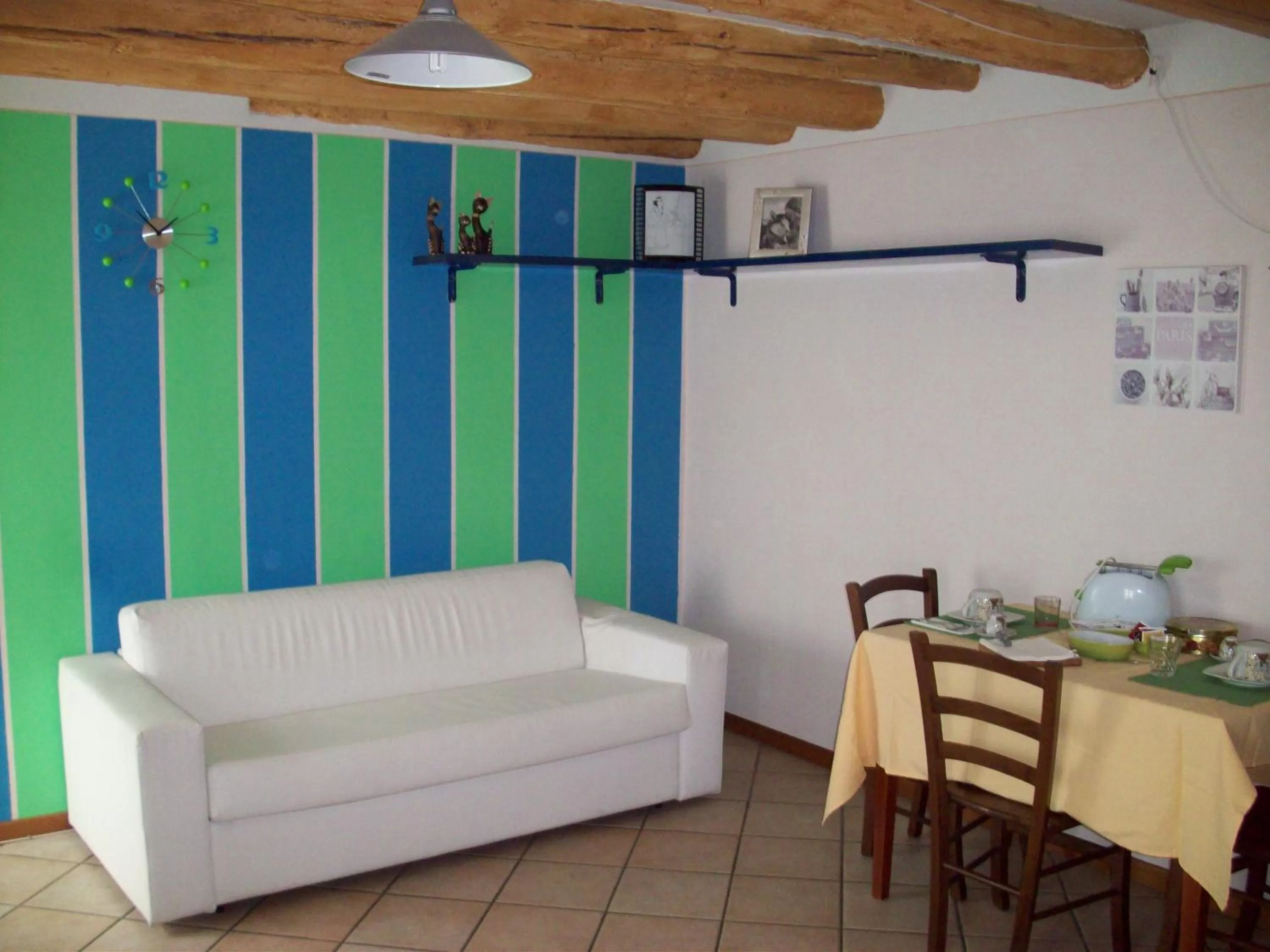 Living room in Zaffiro Blu Airport