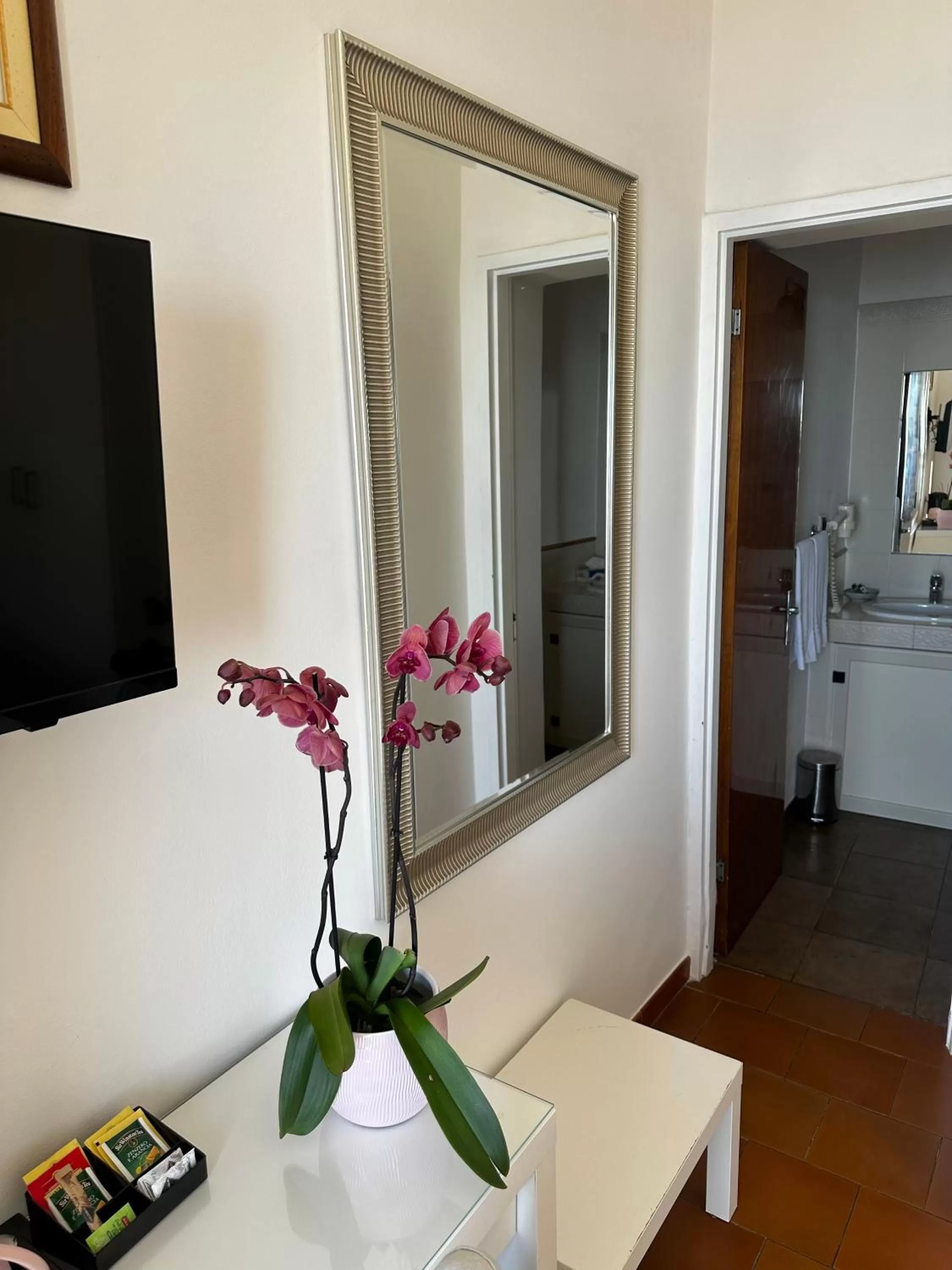 Villa Greta Hotel Rooms & Suites