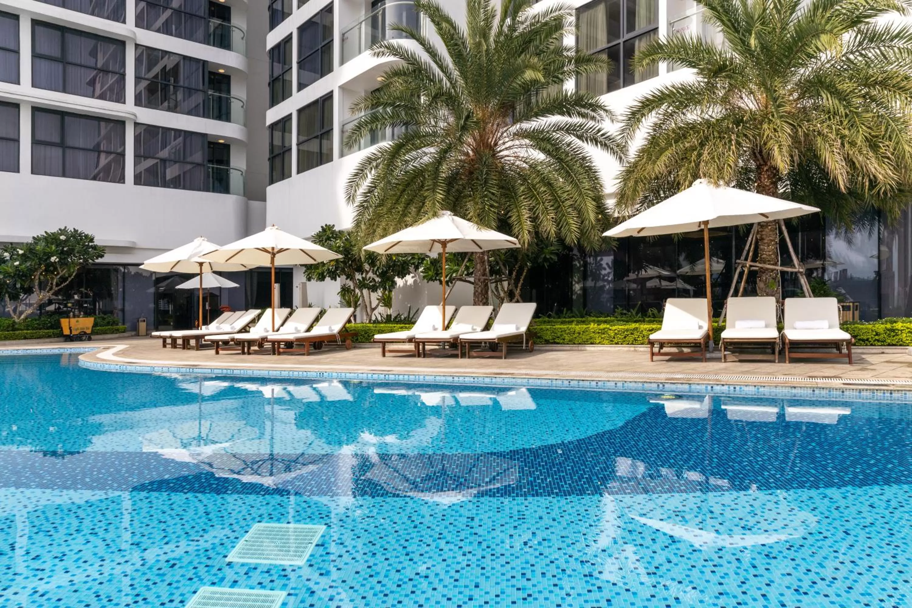 Swimming pool in Meliá Vinpearl Nha Trang Empire