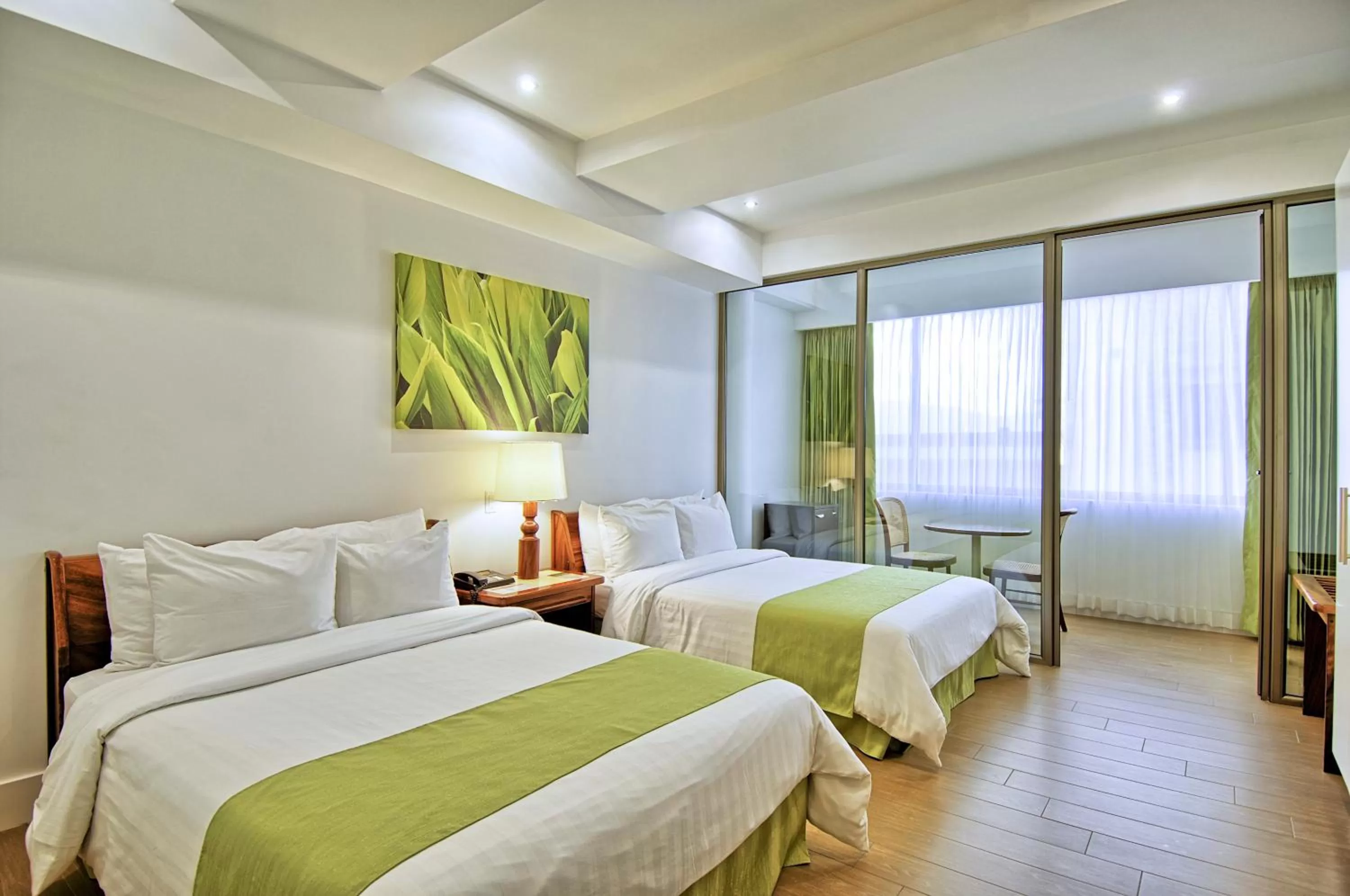 Balcony/Terrace, Bed in Balmoral Hotel San José CR, Historic District