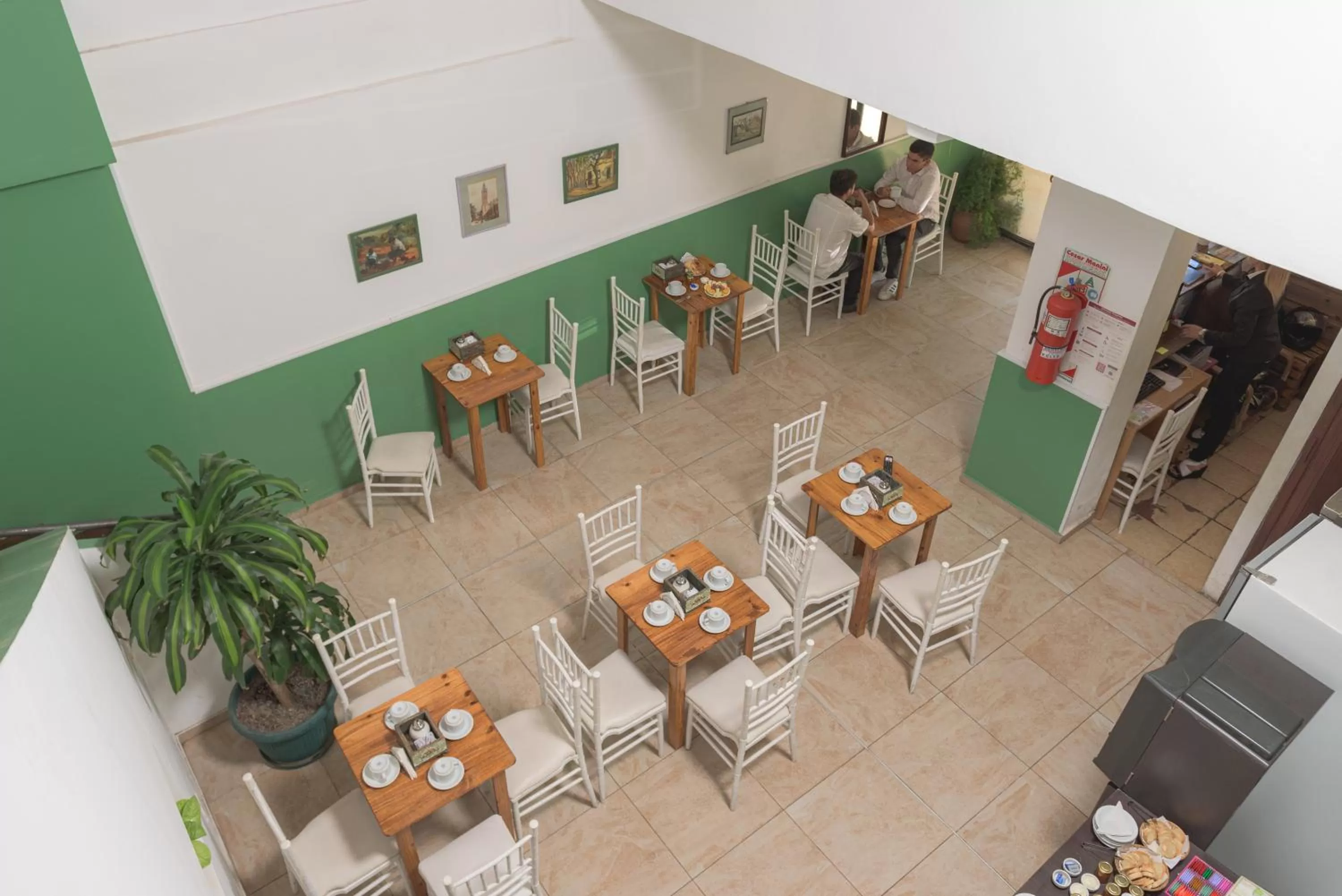 Seating area, Restaurant/Places to Eat in Hotel Estrella Andina