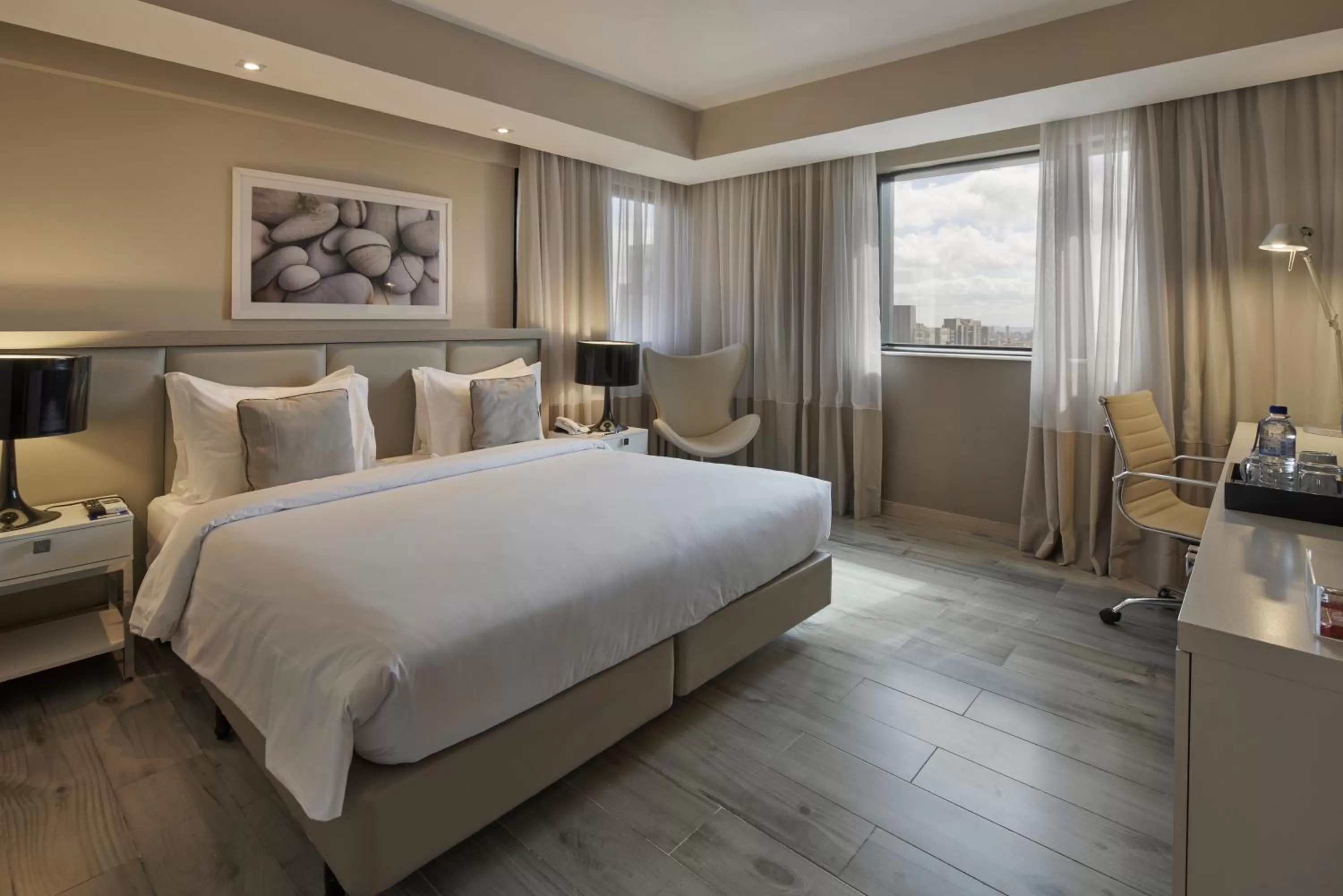 Bedroom, Bed in Radisson Blu Belo Horizonte Savassi