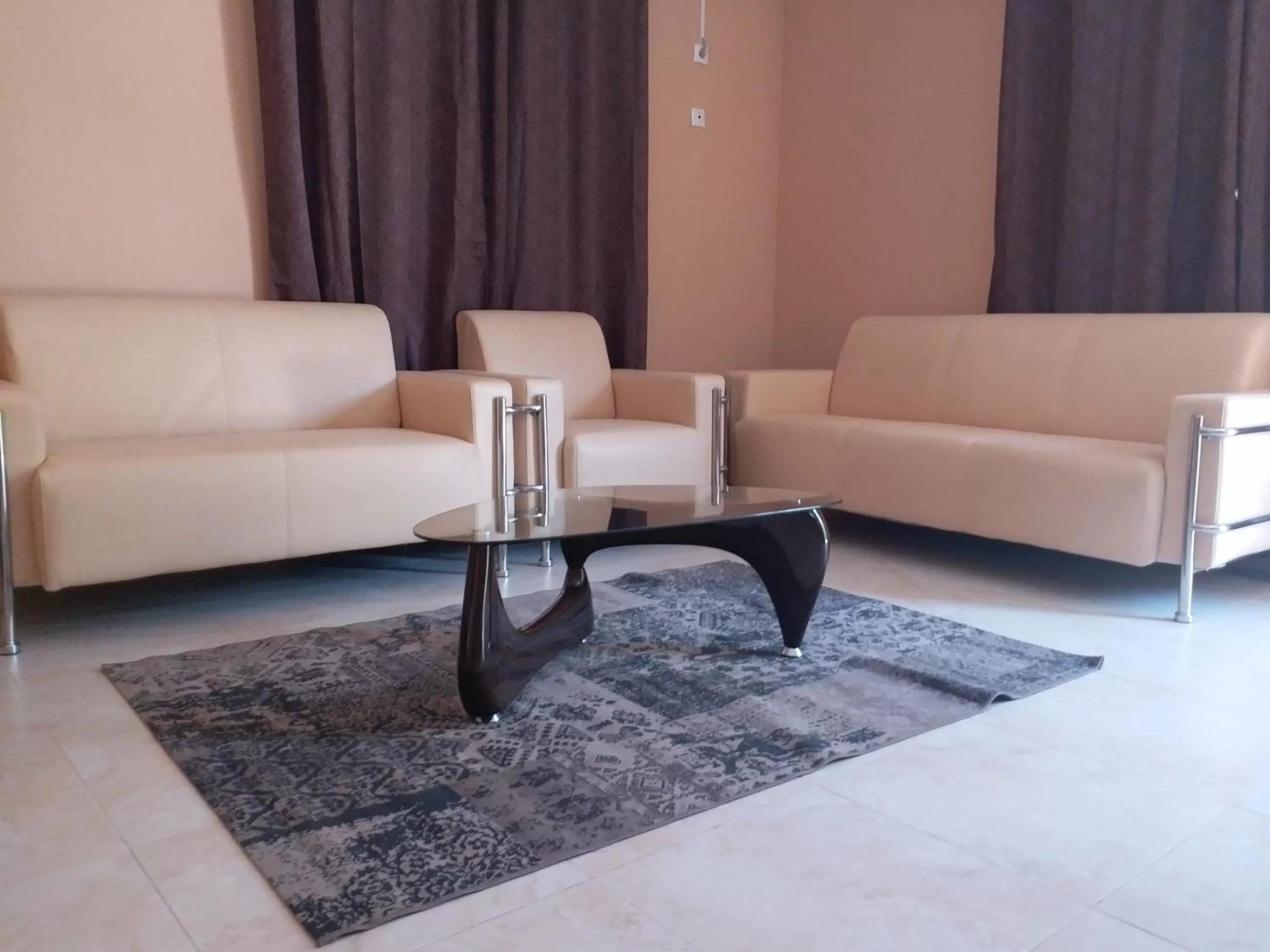 Seating Area in Hotel La Perle